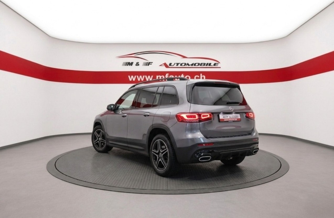 MERCEDES-BENZ GLB 250 AMG Line 4matic * CH FAHRZEUG * AHK * 7 Plätzer *-showroom-element-2
