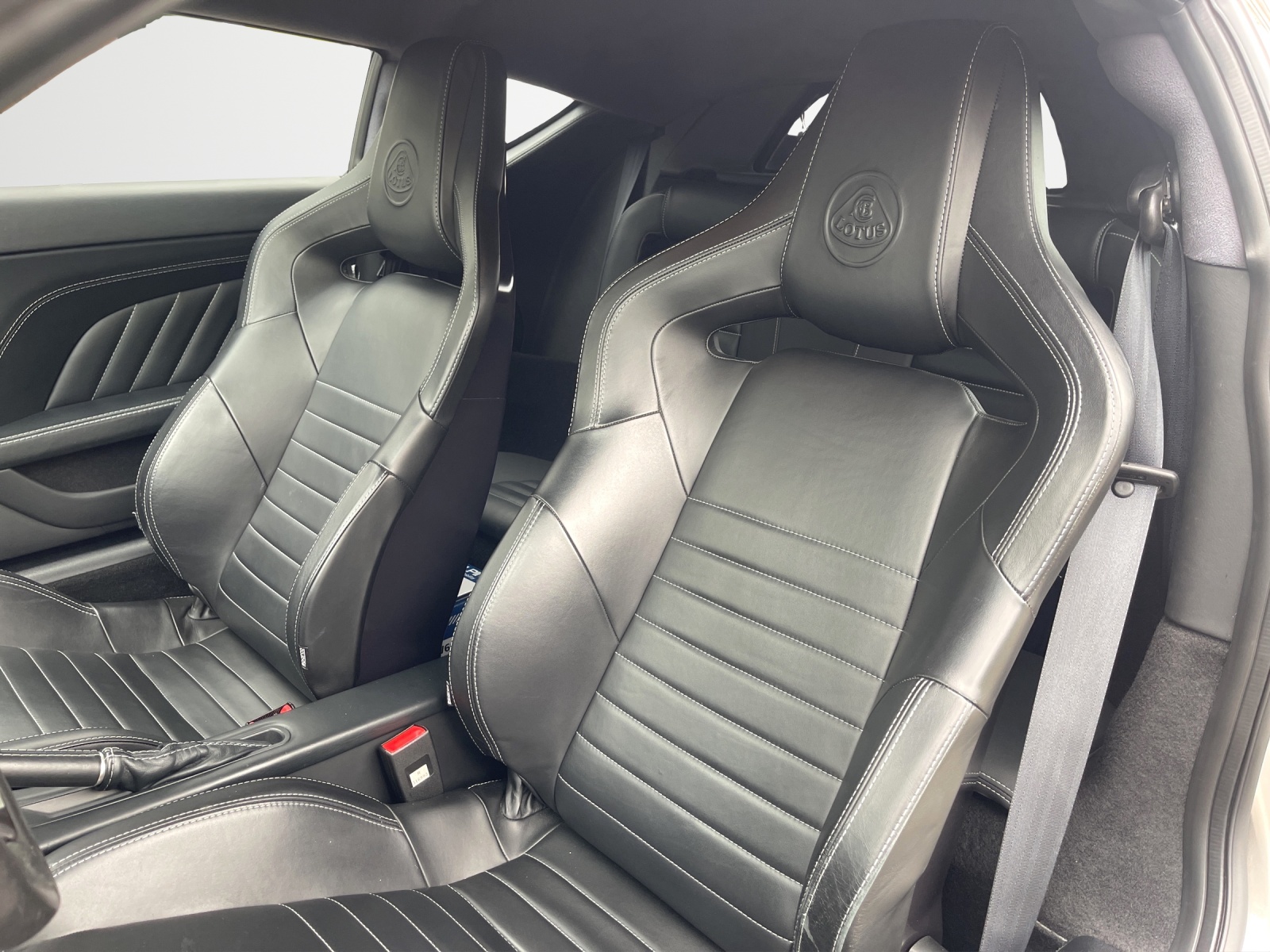 LOTUS Evora 400-image-8