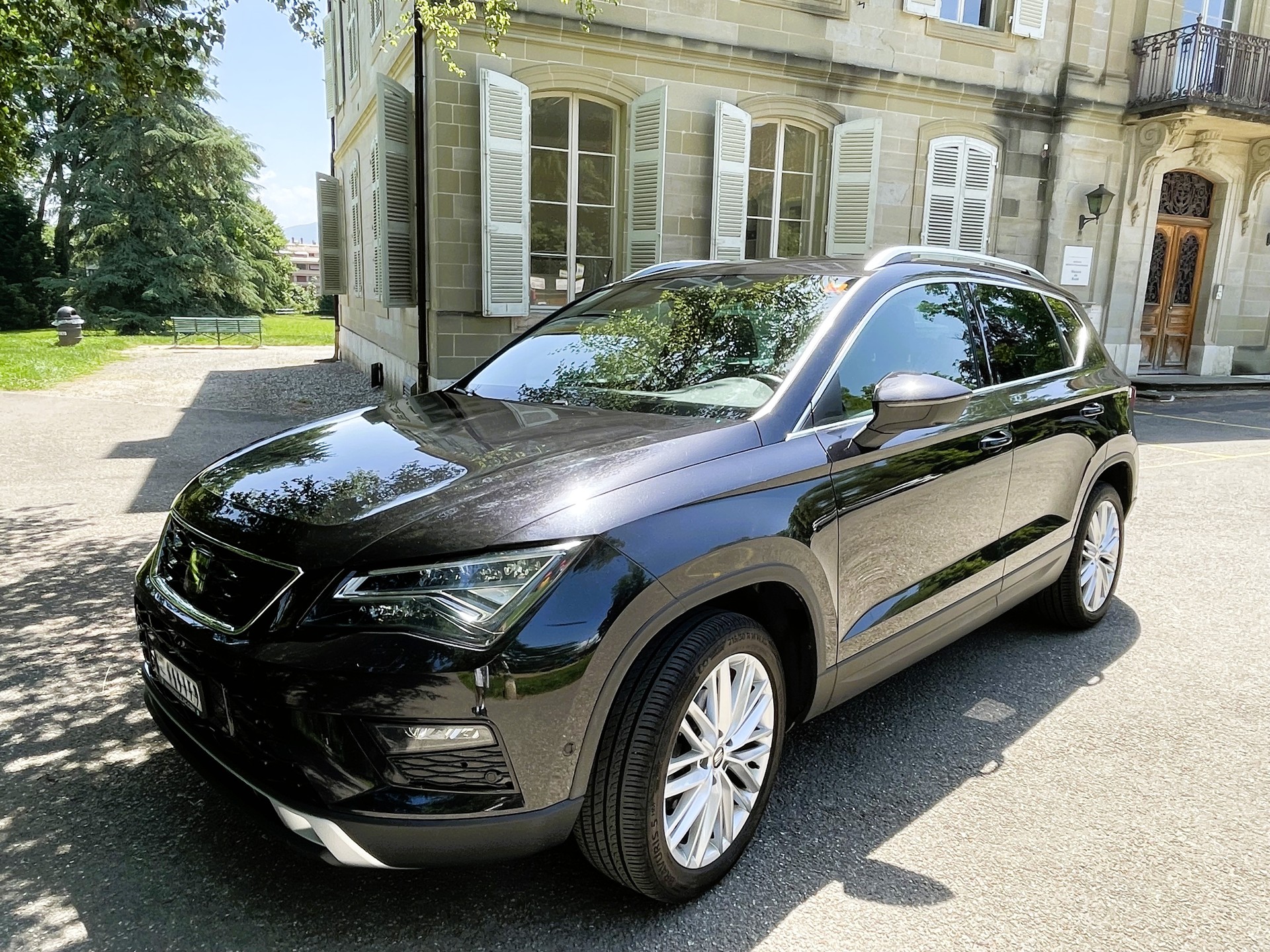 SEAT 1.5 TSI Xcellence DSG-image-2