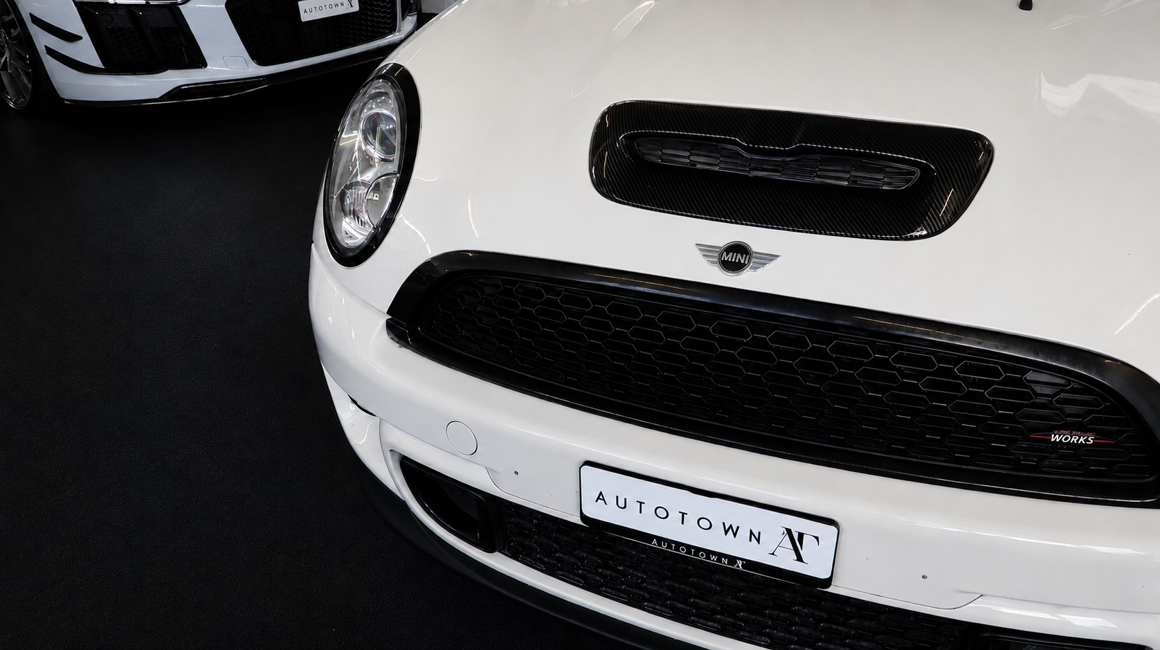 MINI Mini R56 1.6i John Cooper Works-image-17