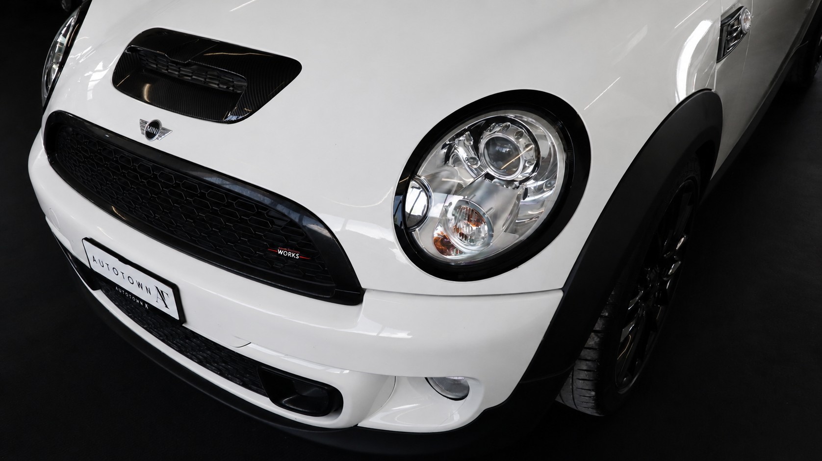 MINI Mini R56 1.6i John Cooper Works-image-14