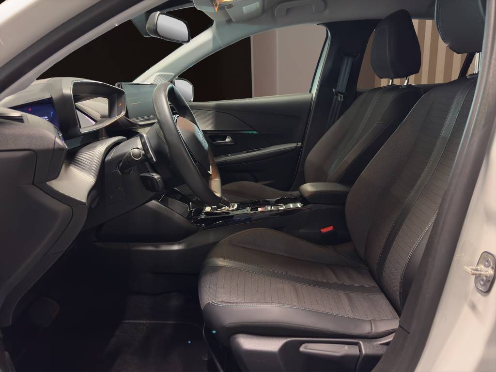 PEUGEOT 208 1.2 PureTech Allure Pack EAT8-image-5