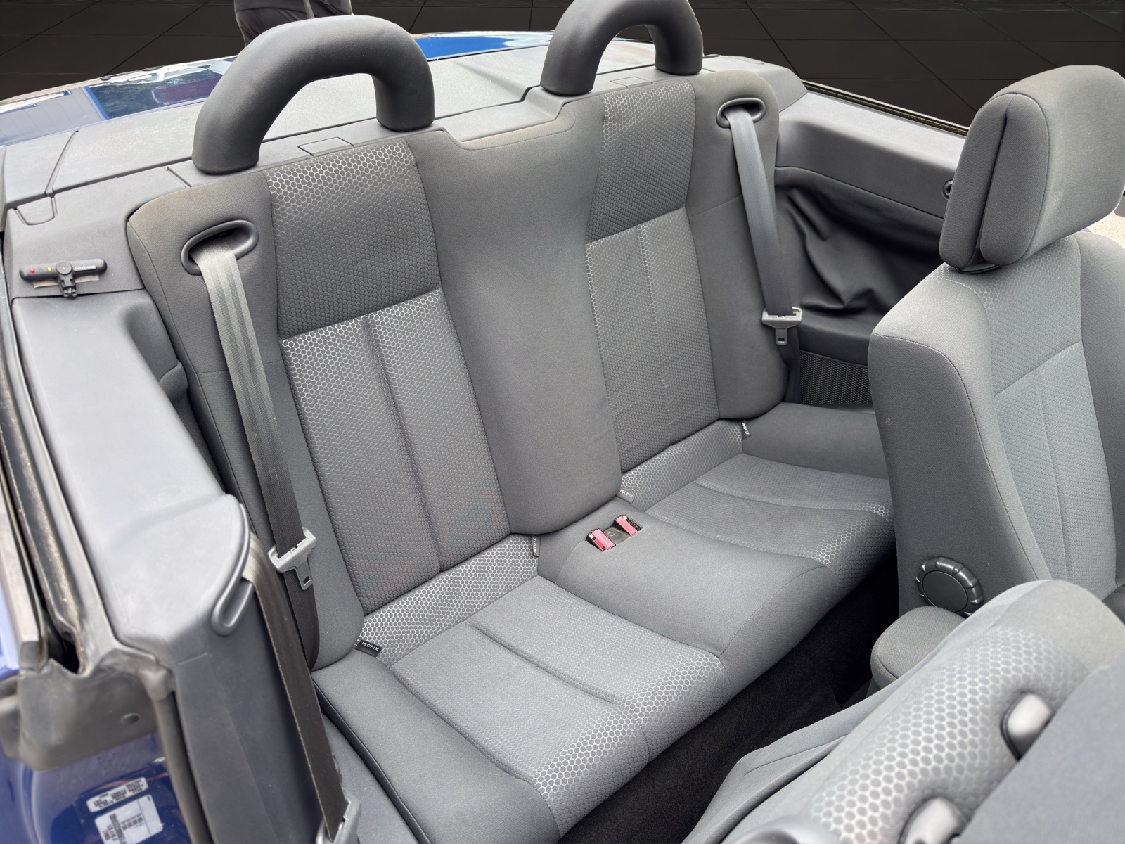 RENAULT Mégane C-C 2.0 16V Dynamique Confort-image-17