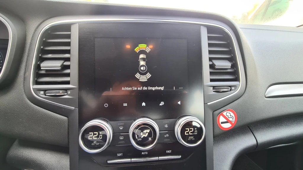 RENAULT Mégane Grandtour 1.5 dCi Business EDC ** Navigationssystem ** Tempomat ** Klimaautomat ** Ab MFK & Service ** Modell 2021 **-image-9