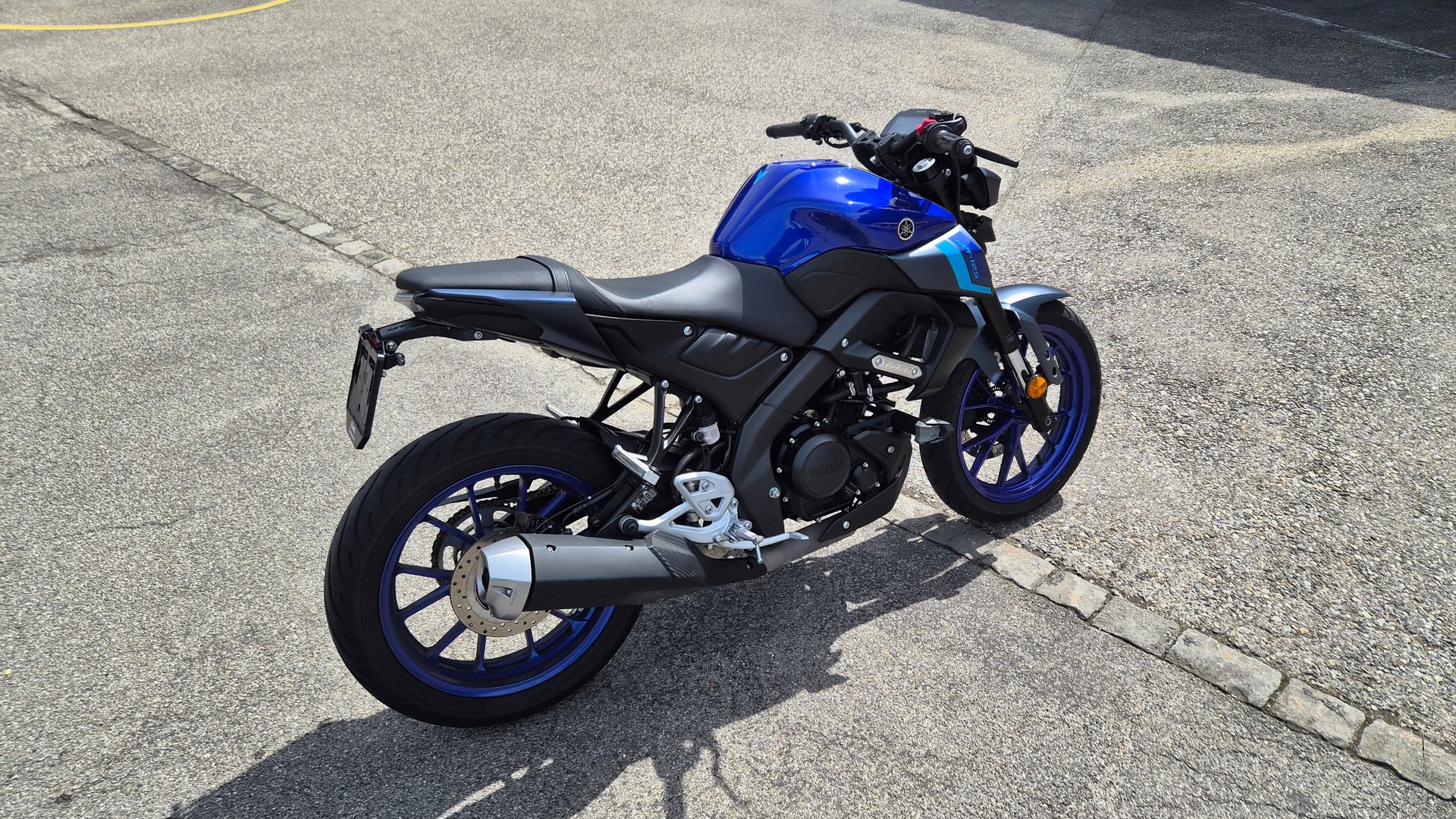 YAMAHA MT-125 ABS-image-3