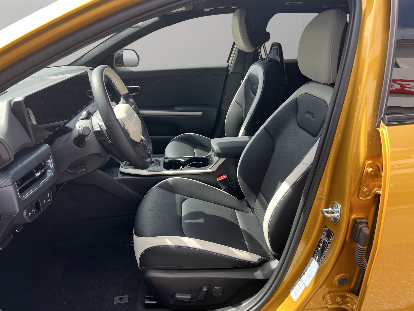 KIA K4 1.6T-GDi GT-Line 180PS DCT / Lederausstattung / elektr. Glasschiebedach / CH-Herstellergarantie / Leasing-Aktion ab 0.99%-image-8