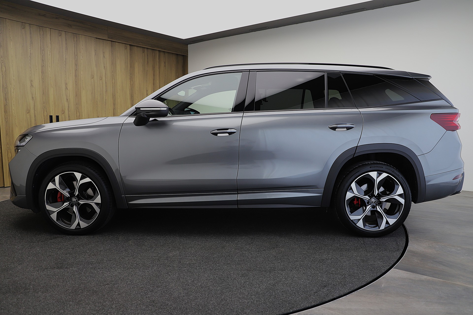 SKODA Kodiaq 2.0 TSI RS 4x4-image-2