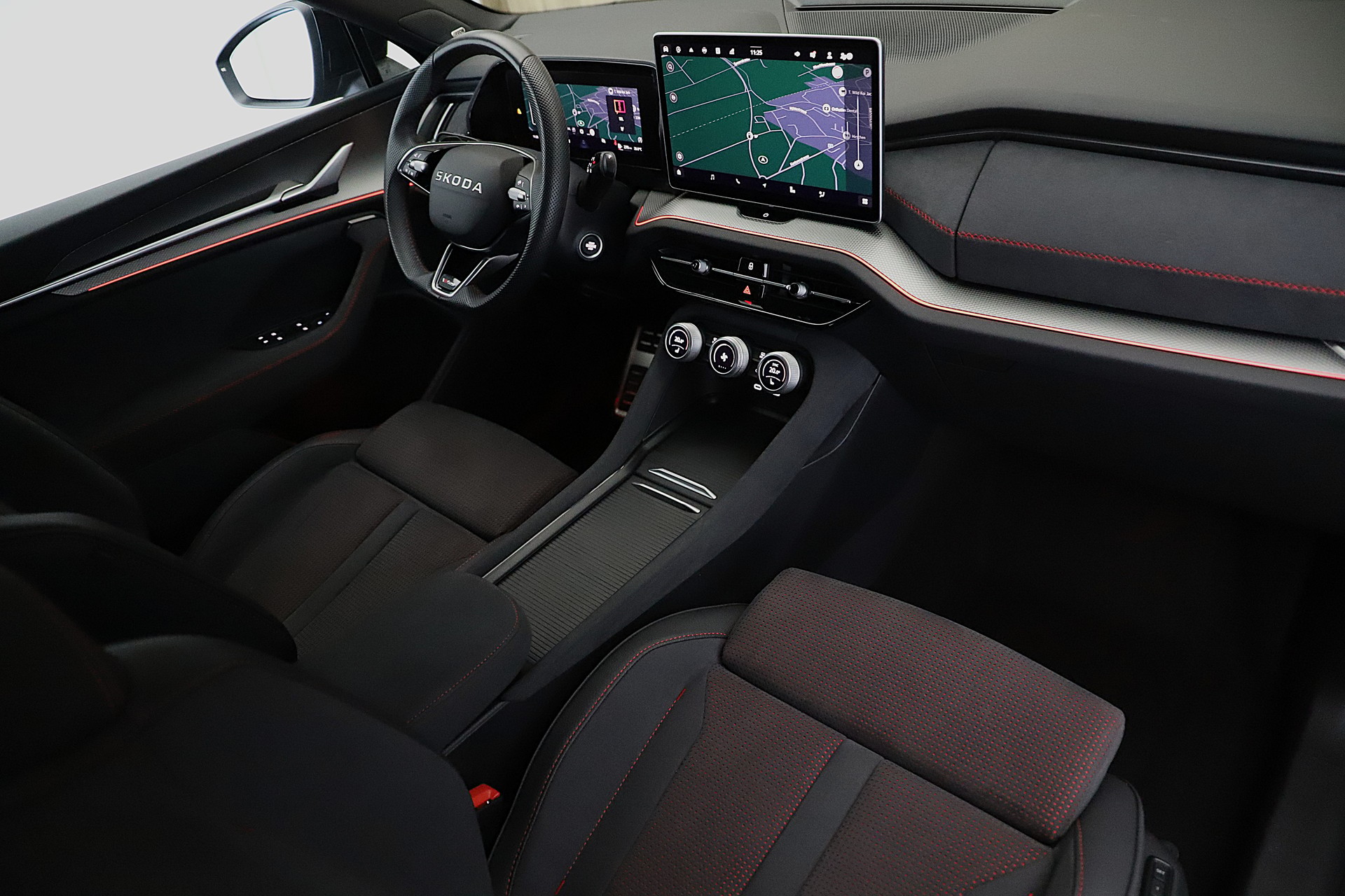 SKODA Kodiaq 2.0 TSI RS 4x4-image-6