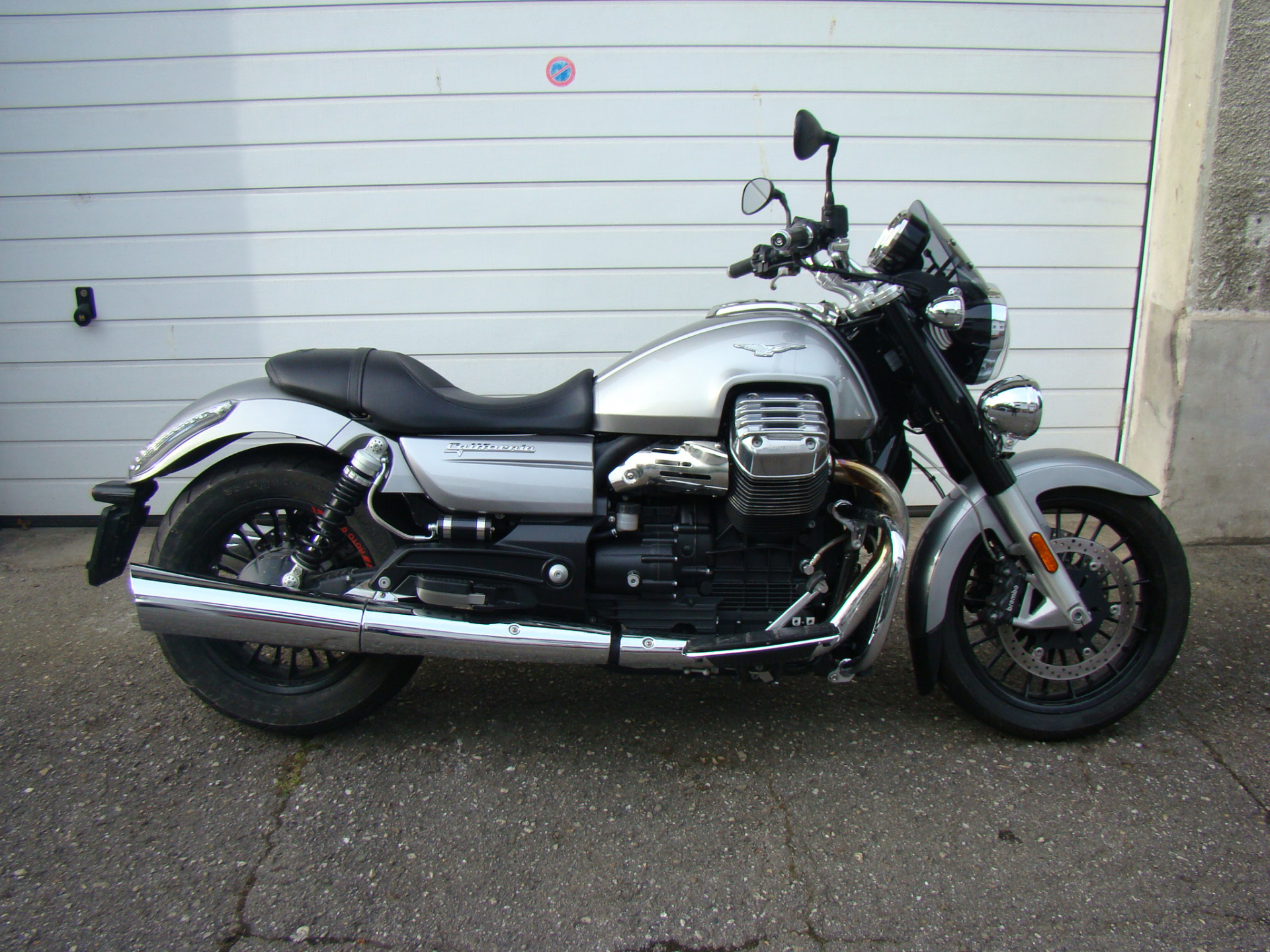 MOTO GUZZI California 1400-image-2