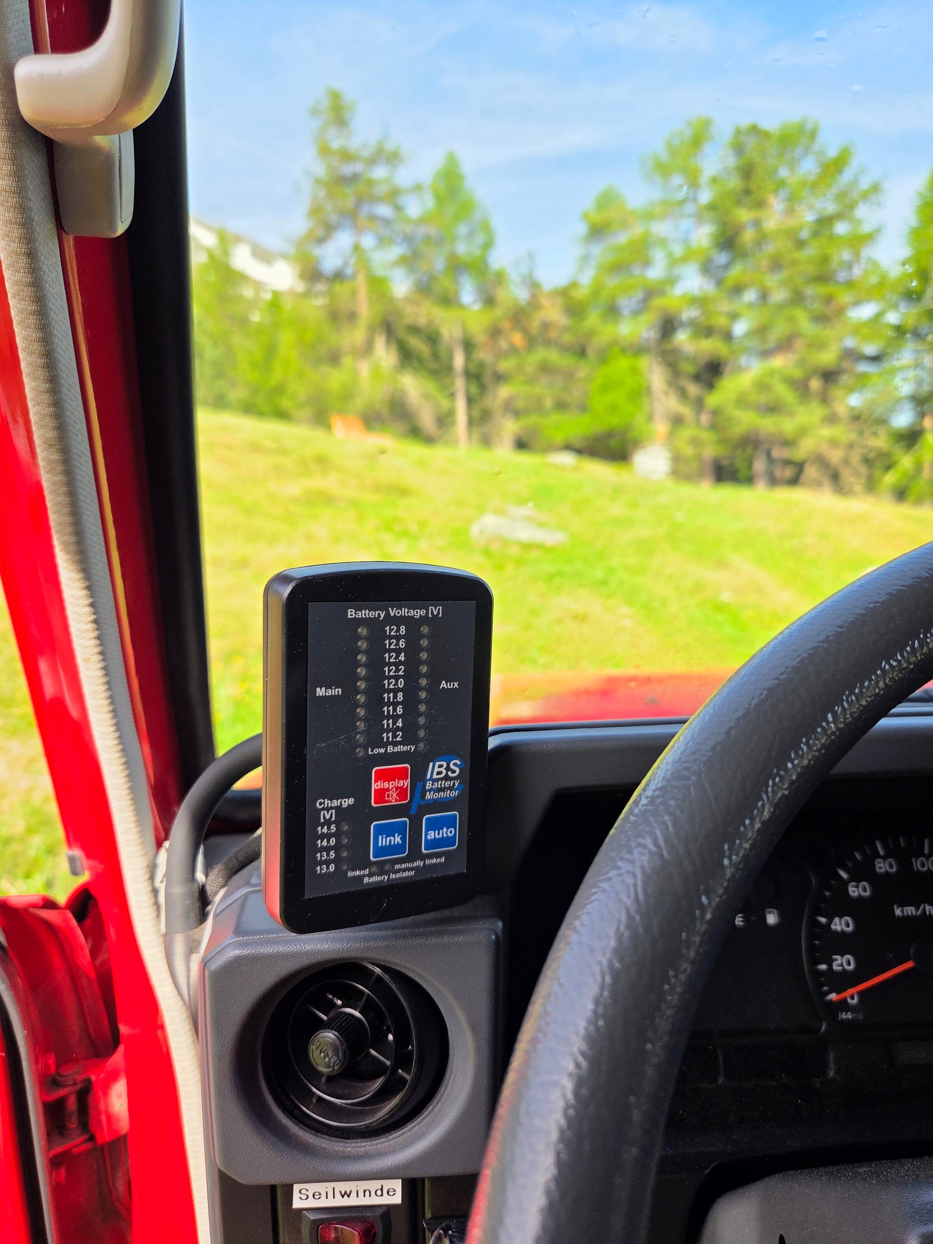 TOYOTA HZJ 78 / Buschtaxi-image-14
