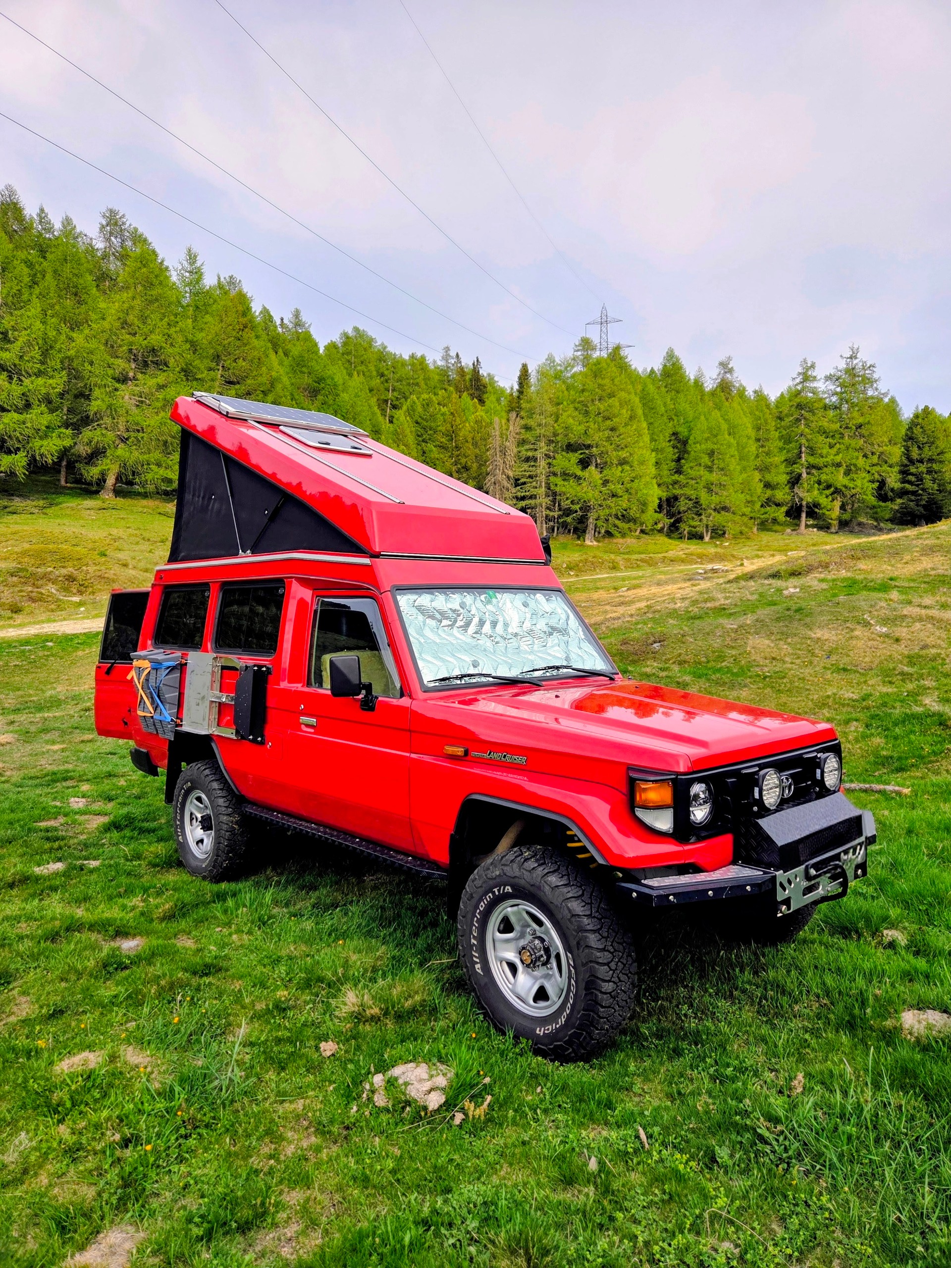 TOYOTA HZJ 78 / Buschtaxi-image-1