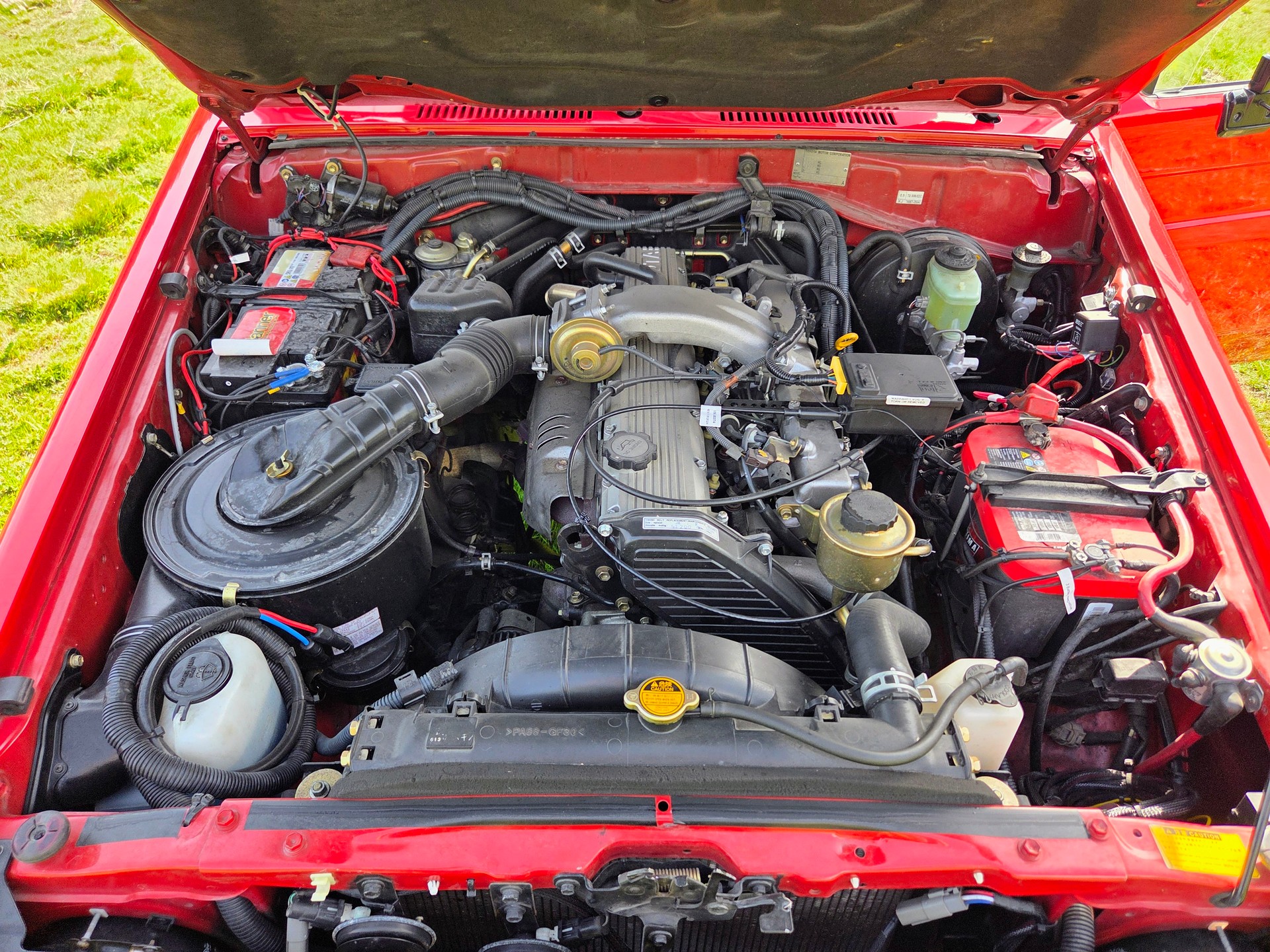 TOYOTA HZJ 78 / Buschtaxi-image-9