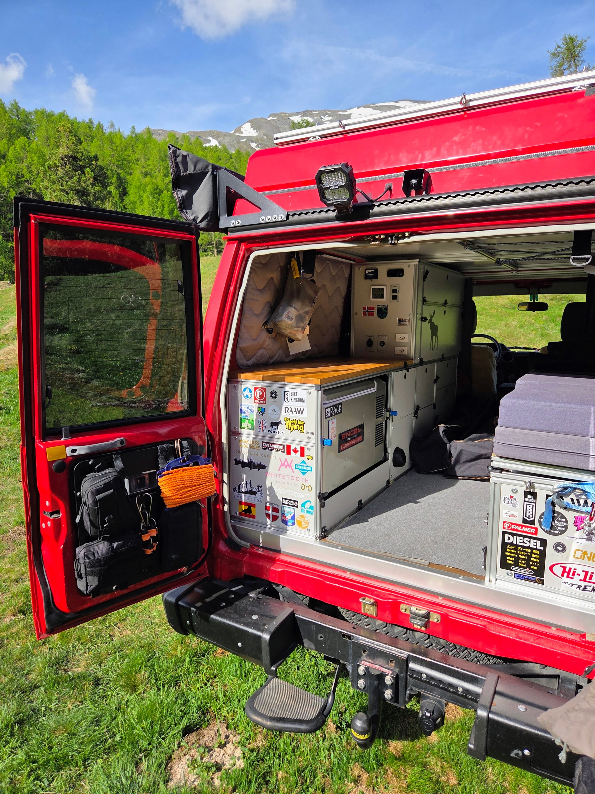 TOYOTA HZJ 78 / Buschtaxi-image-5