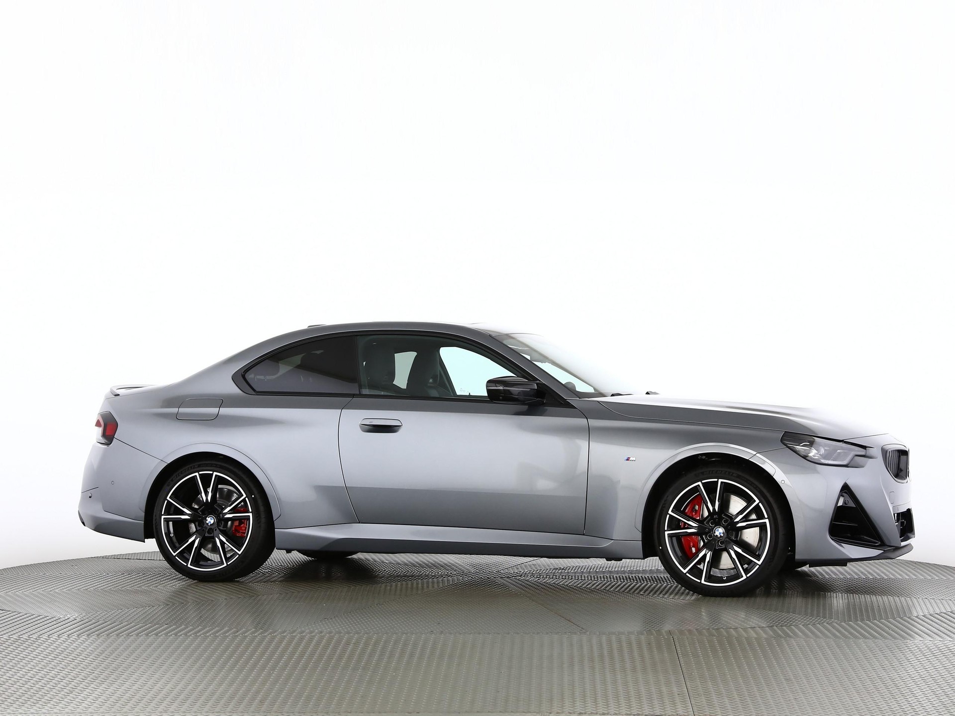 BMW M240i xDrive Coupé-image-24