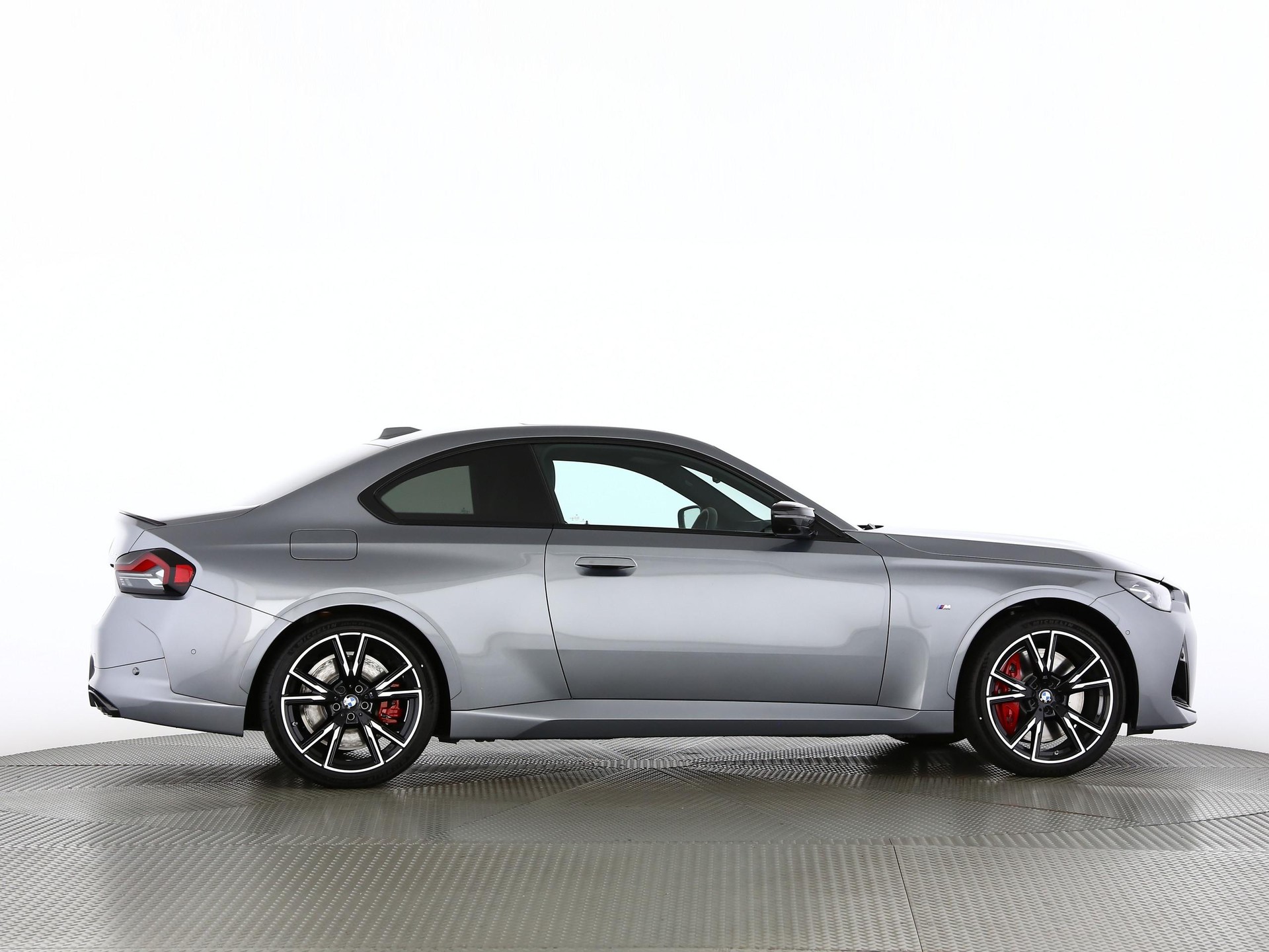 BMW M240i xDrive Coupé-image-22
