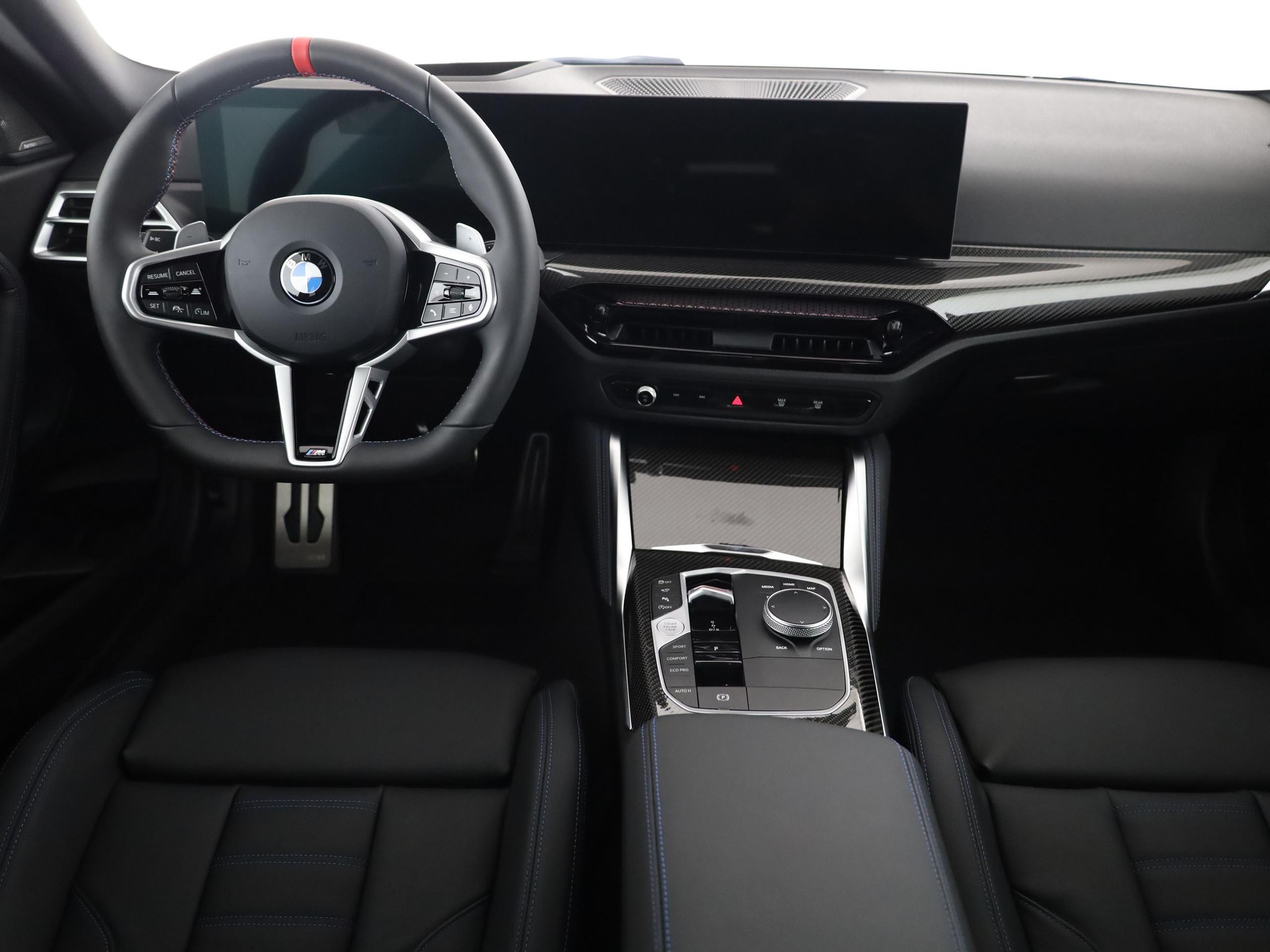BMW M240i xDrive Coupé-image-5
