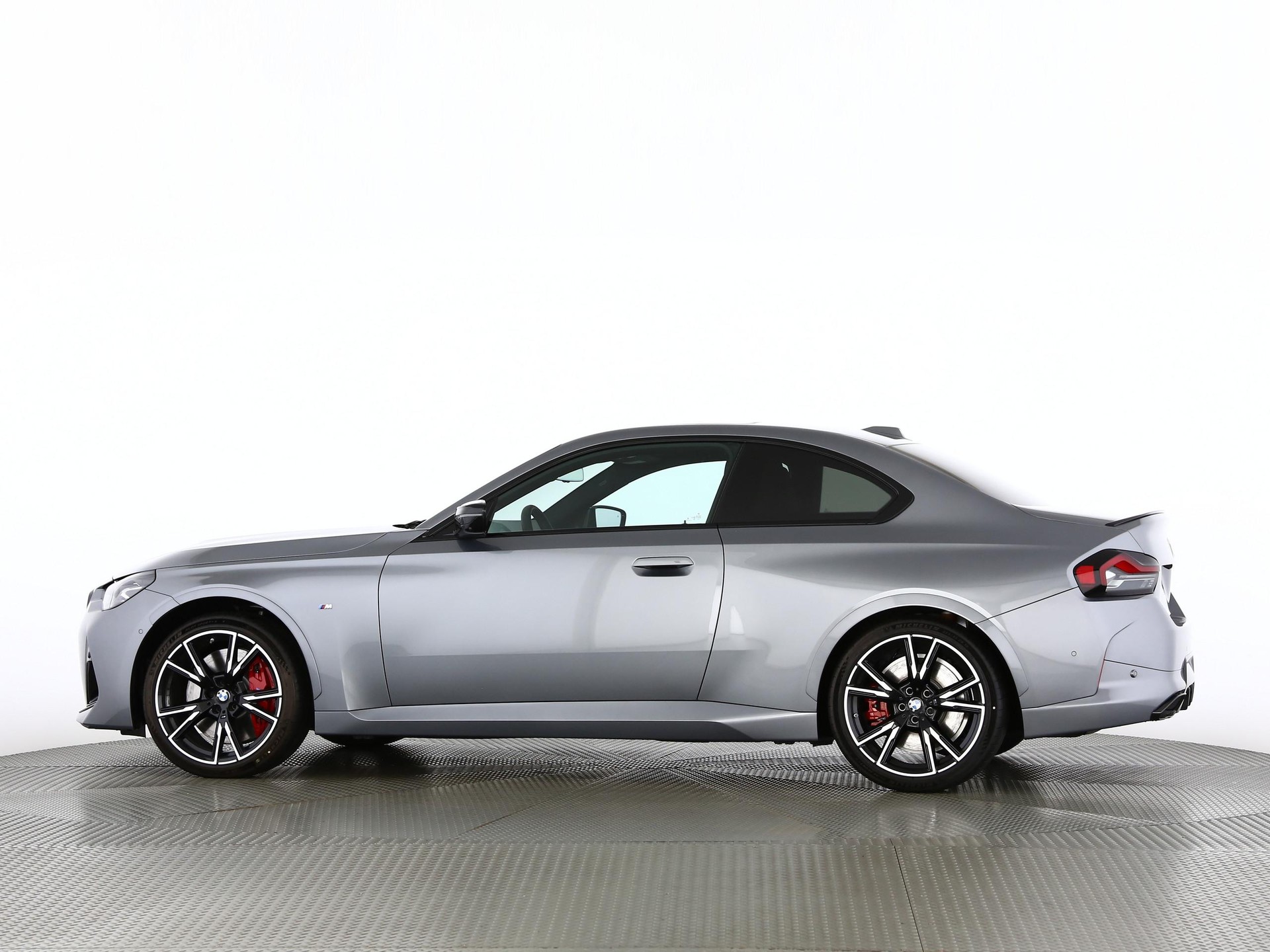 BMW M240i xDrive Coupé-image-12