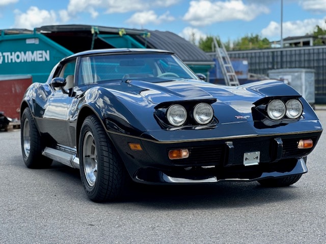 CHEVROLET CORVETTE C3 L-82-showroom-element-2