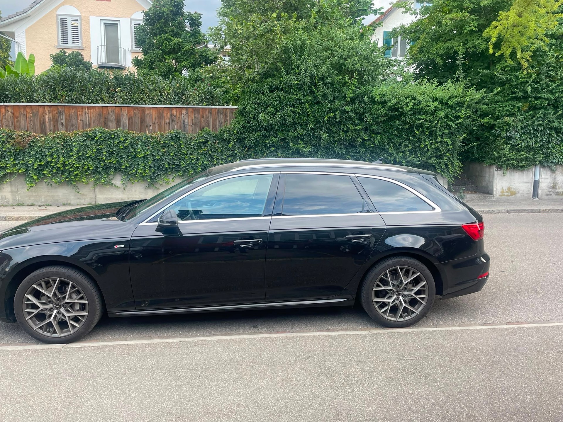 AUDI A4 Avant 2.0 TDI Sport quattro S-tronic-showroom-element-3