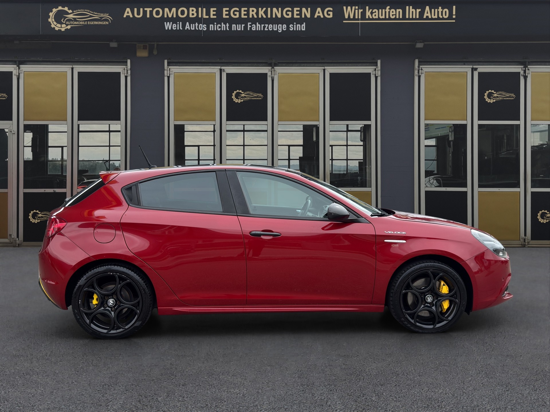 ALFA ROMEO Giulietta 2.0 JTD 170 Veloce TCT-showroom-element-3