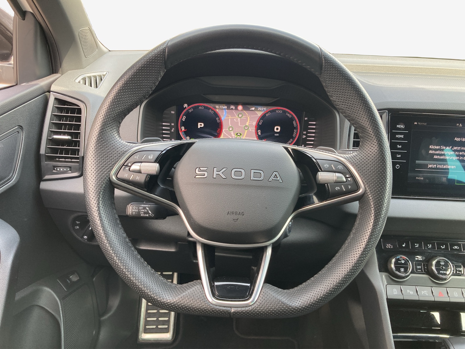 SKODA Karoq 2.0 TSI SportLine 4x4 DSG-image-9
