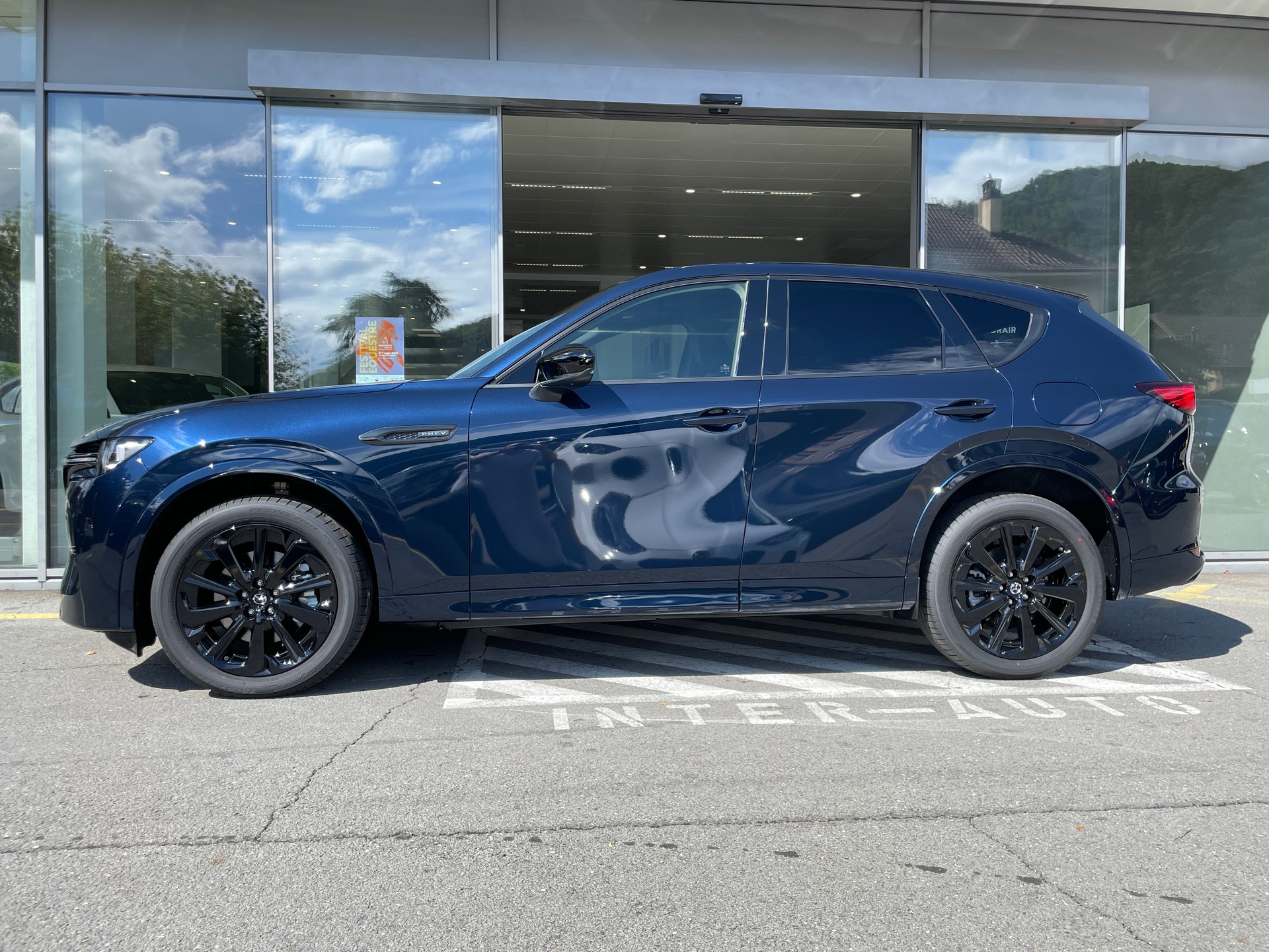 MAZDA CX-60 e-Skyactiv PHEV 327 AWD Homura Plus-showroom-element-2