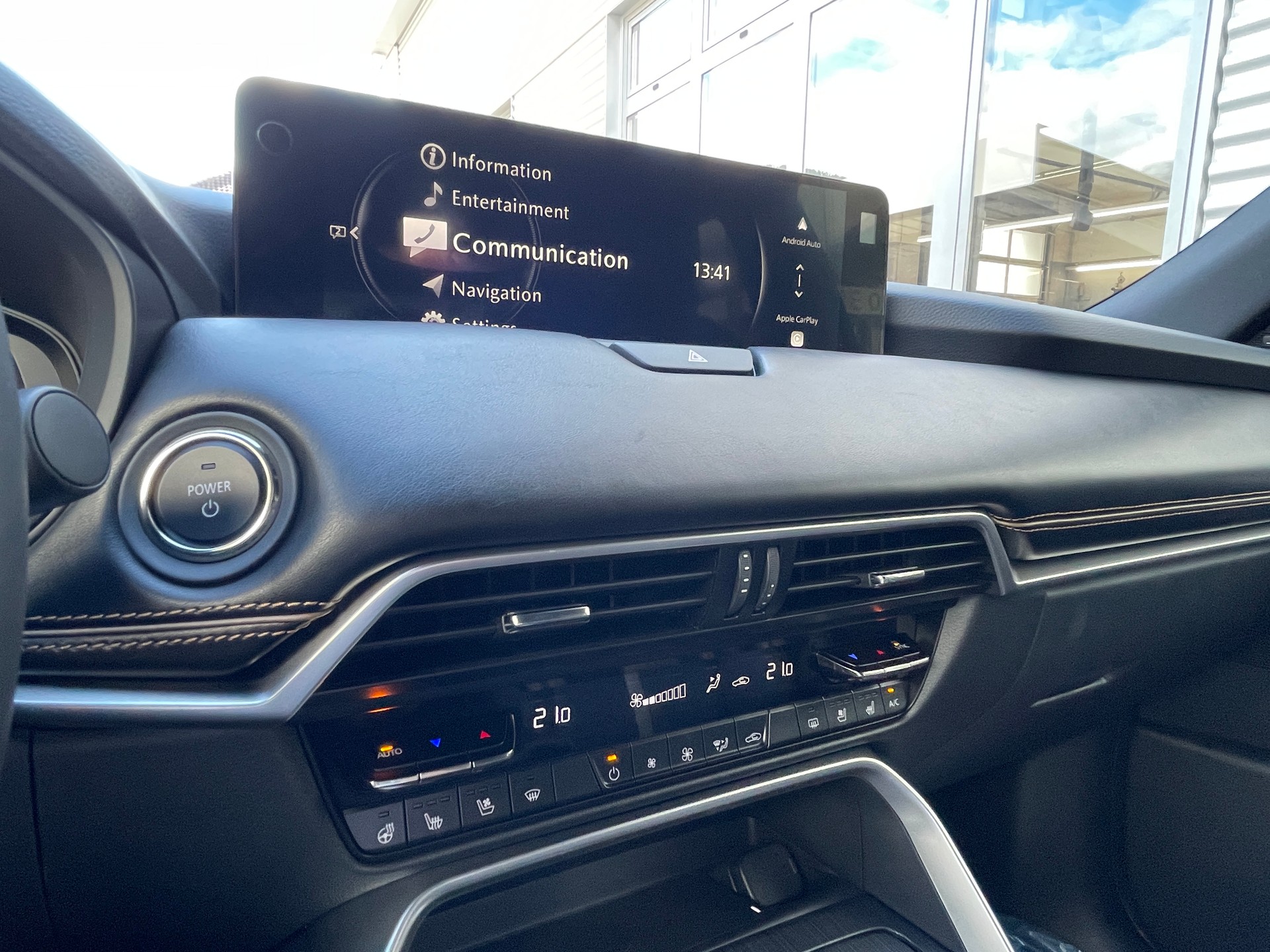 MAZDA CX-60 e-Skyactiv PHEV 327 AWD Homura Plus-image-11