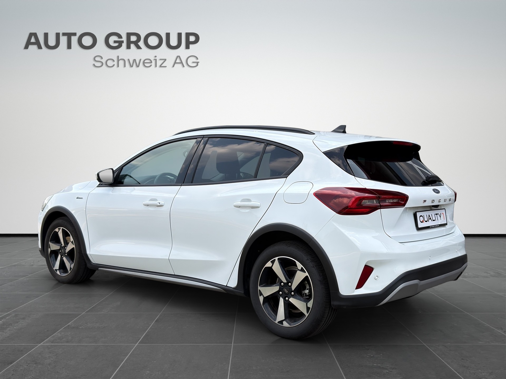 FORD Focus 1.0 MHEV Active Automat LEASING AB 292.51 CHF / MONAT-showroom-element-2