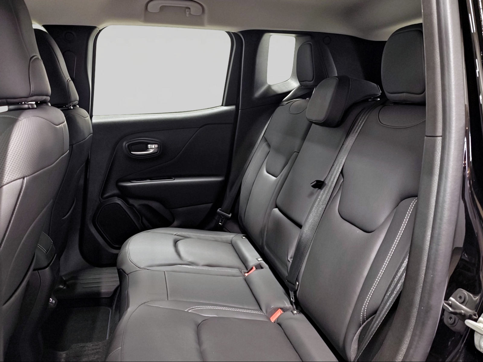JEEP Renegade 1.3 T PHEV Summit AWD-image-8