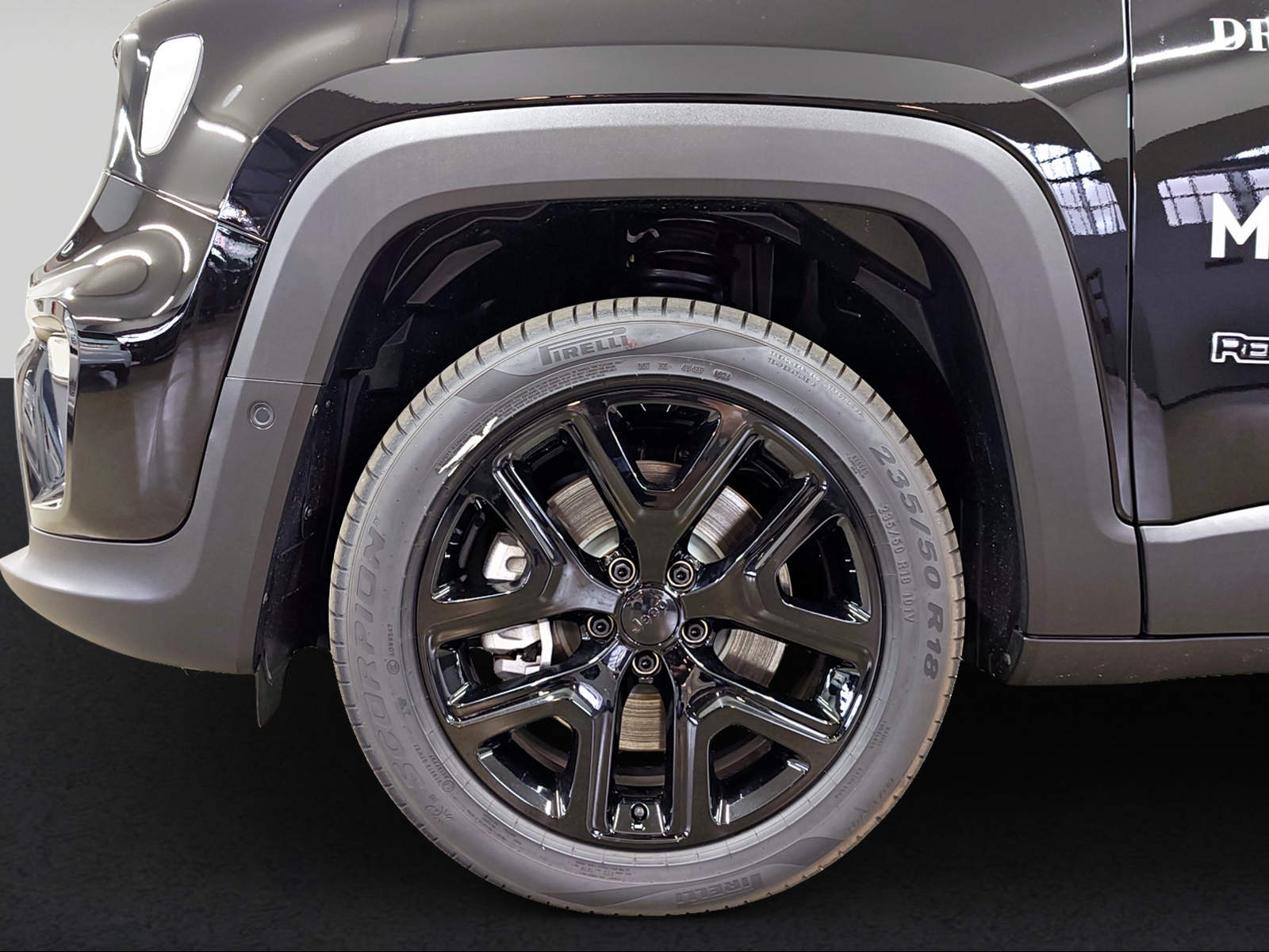 JEEP Renegade 1.3 T PHEV Summit AWD-showroom-element-3