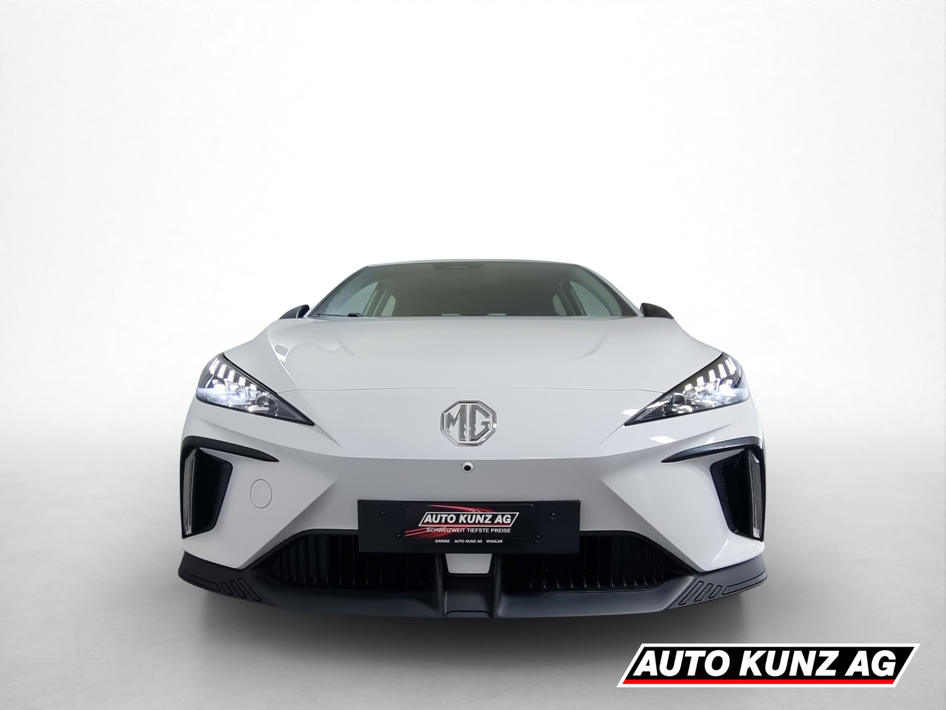 MG MG4 Luxury 64kWh-showroom-element-1