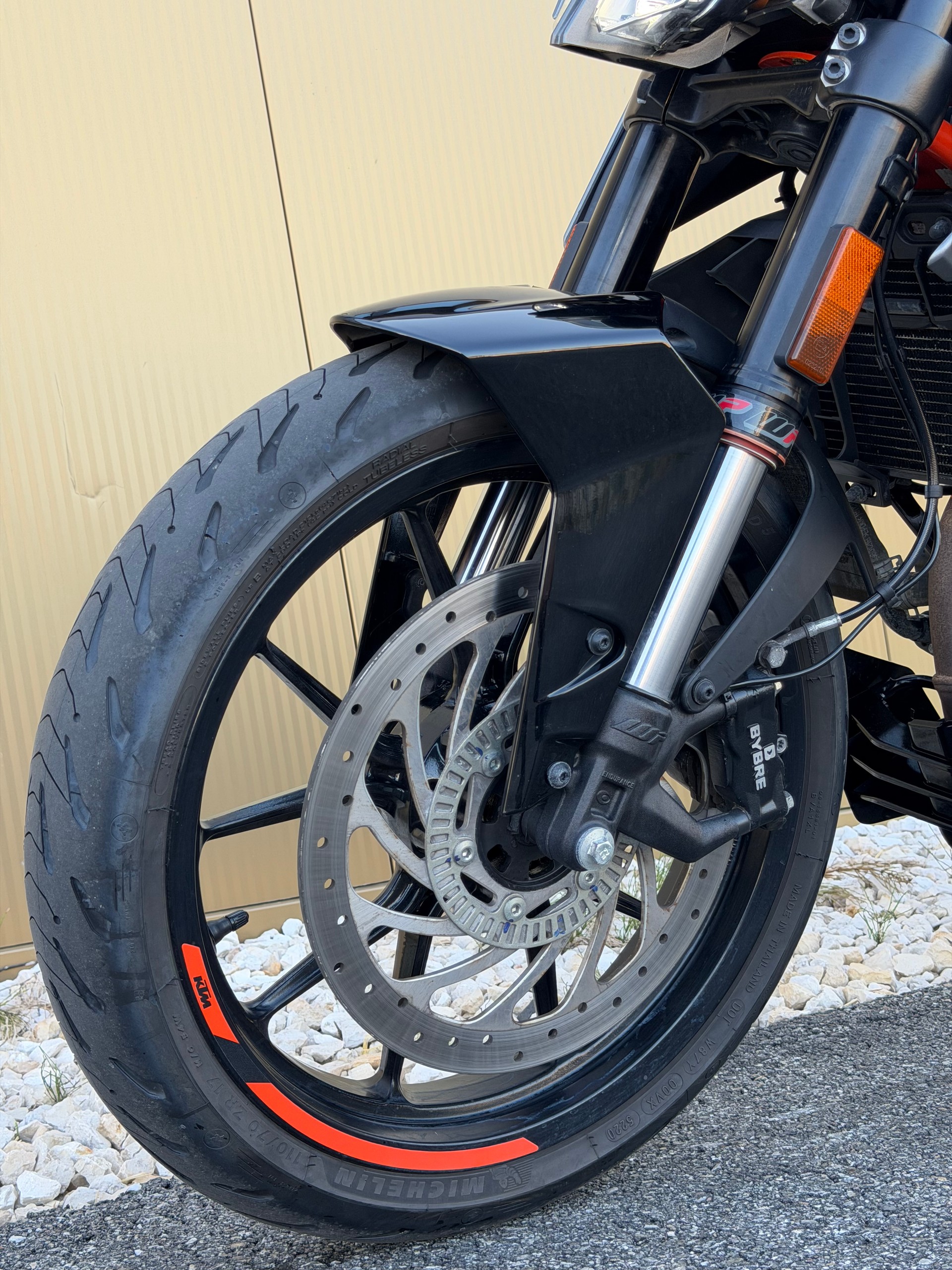 KTM 125 Duke-image-8