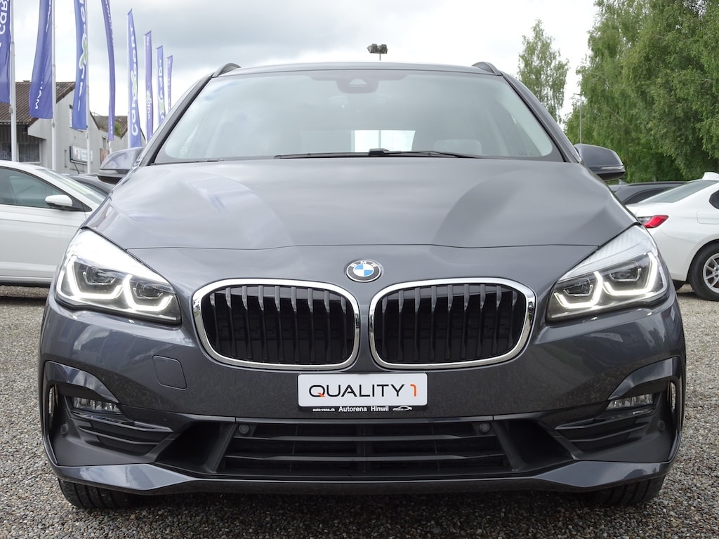 BMW 218d xDrive Active Tourer Steptronic Sport Line-showroom-element-1