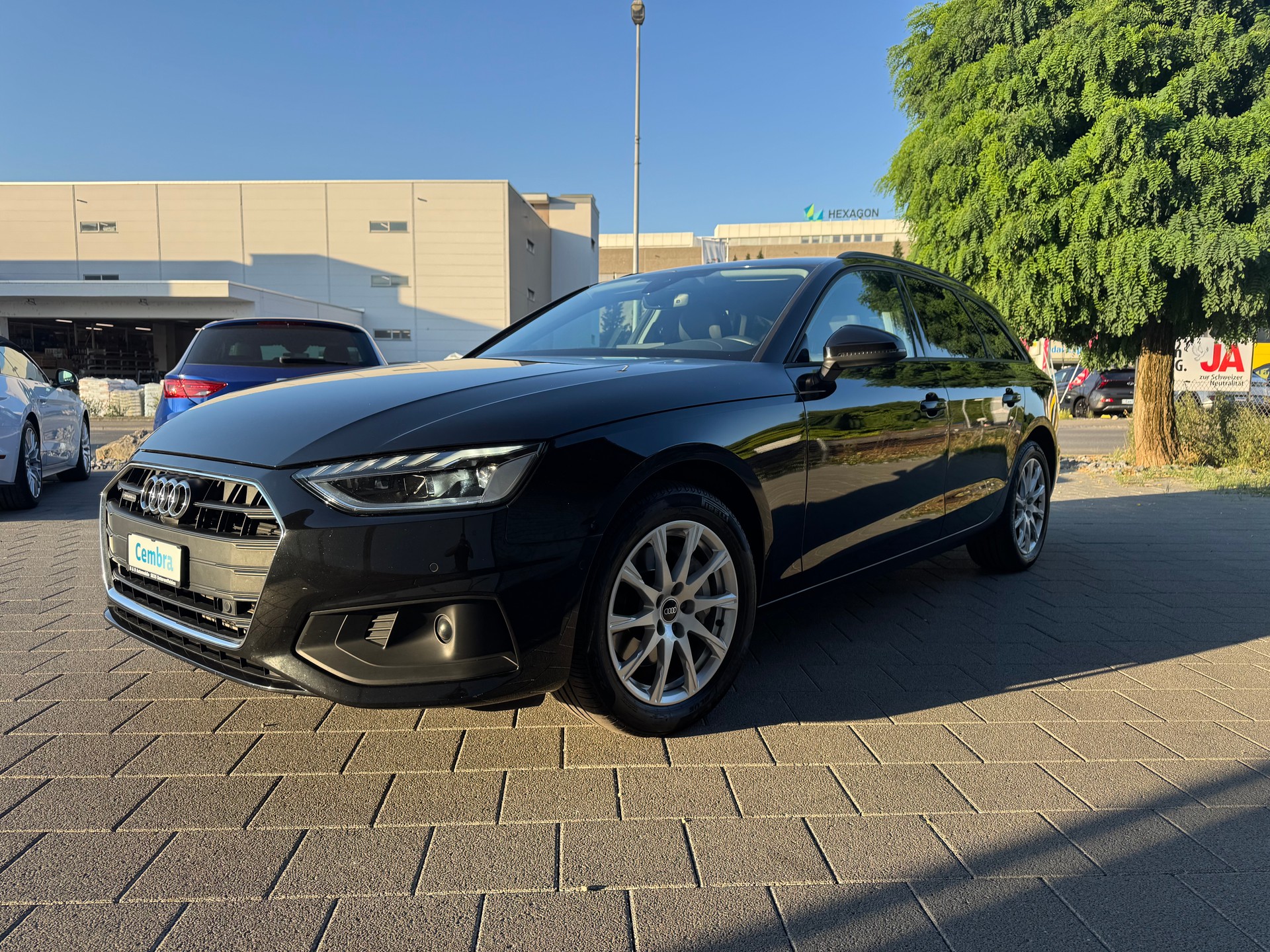 AUDI A4 Avant 40 TDI Attraction quattro S-tronic