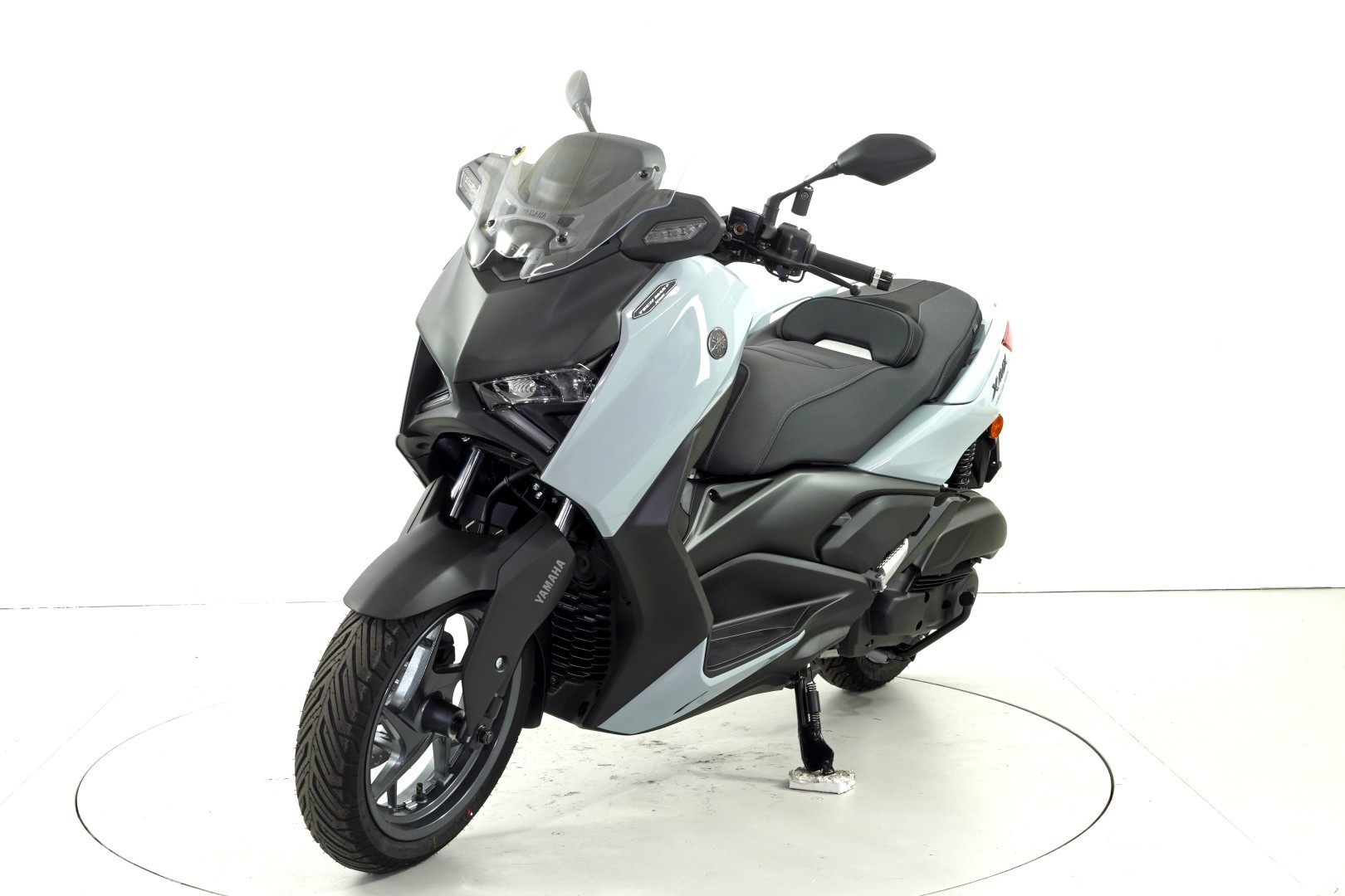 YAMAHA X-MAX 125 TechMax+ ABS-image-2