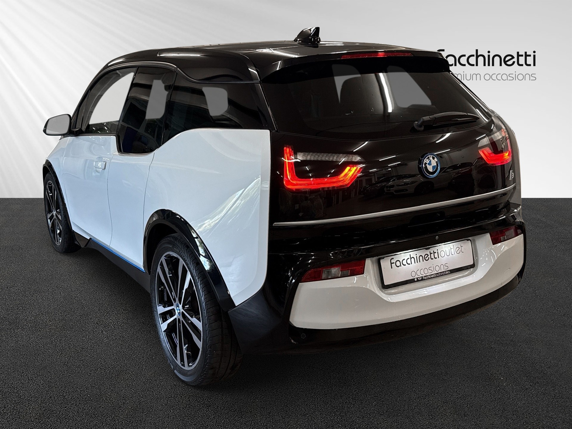 BMW i3 (120Ah)-showroom-element-2