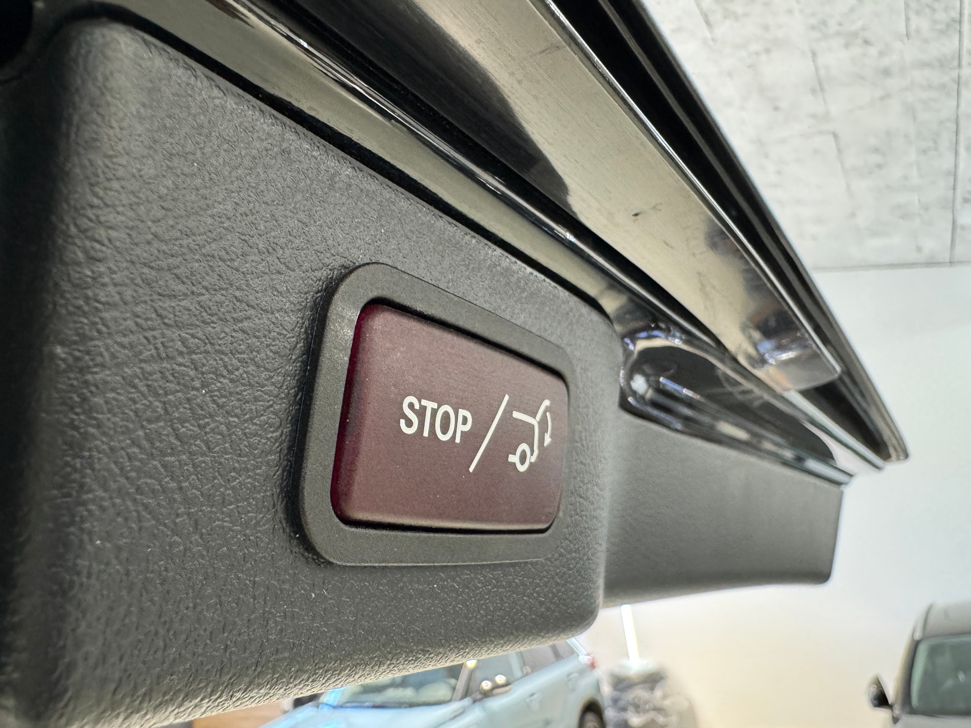 MERCEDES-BENZ V 250 d lang Exclusive 9G-Tronic-image-8