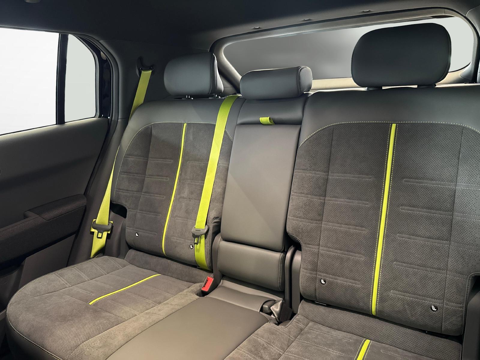 KIA EV3 81 kWh GT 4x4-image-10