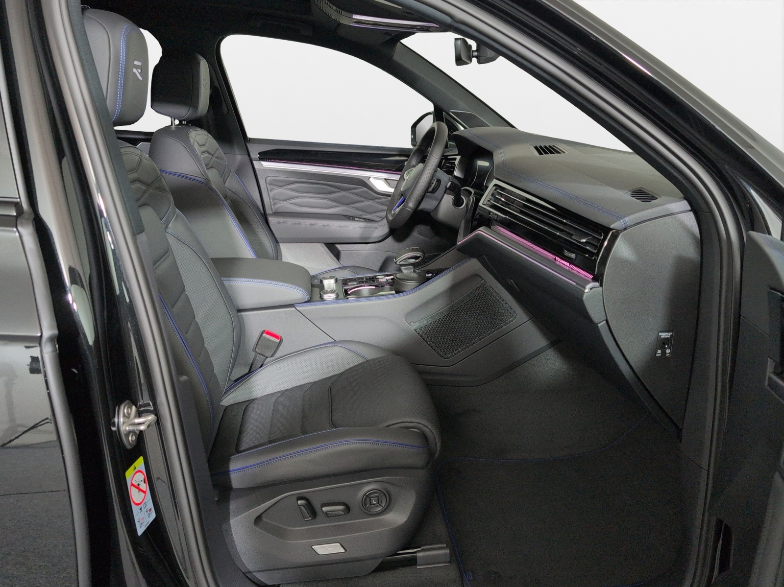 VW Touareg 3.0 TSI eHybrid United Tiptronic-image-6