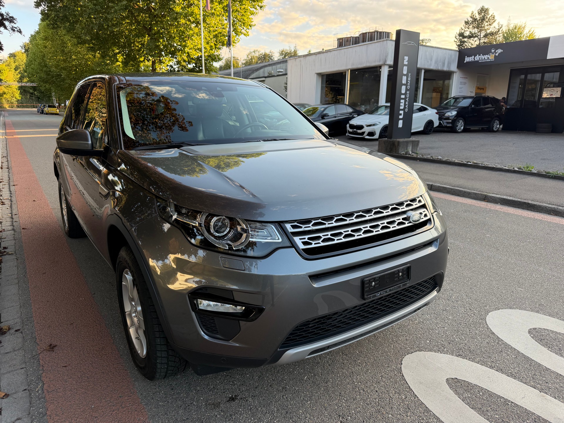 LAND ROVER Discovery Sport 2.0 Si4 HSE AT9-showroom-element-1