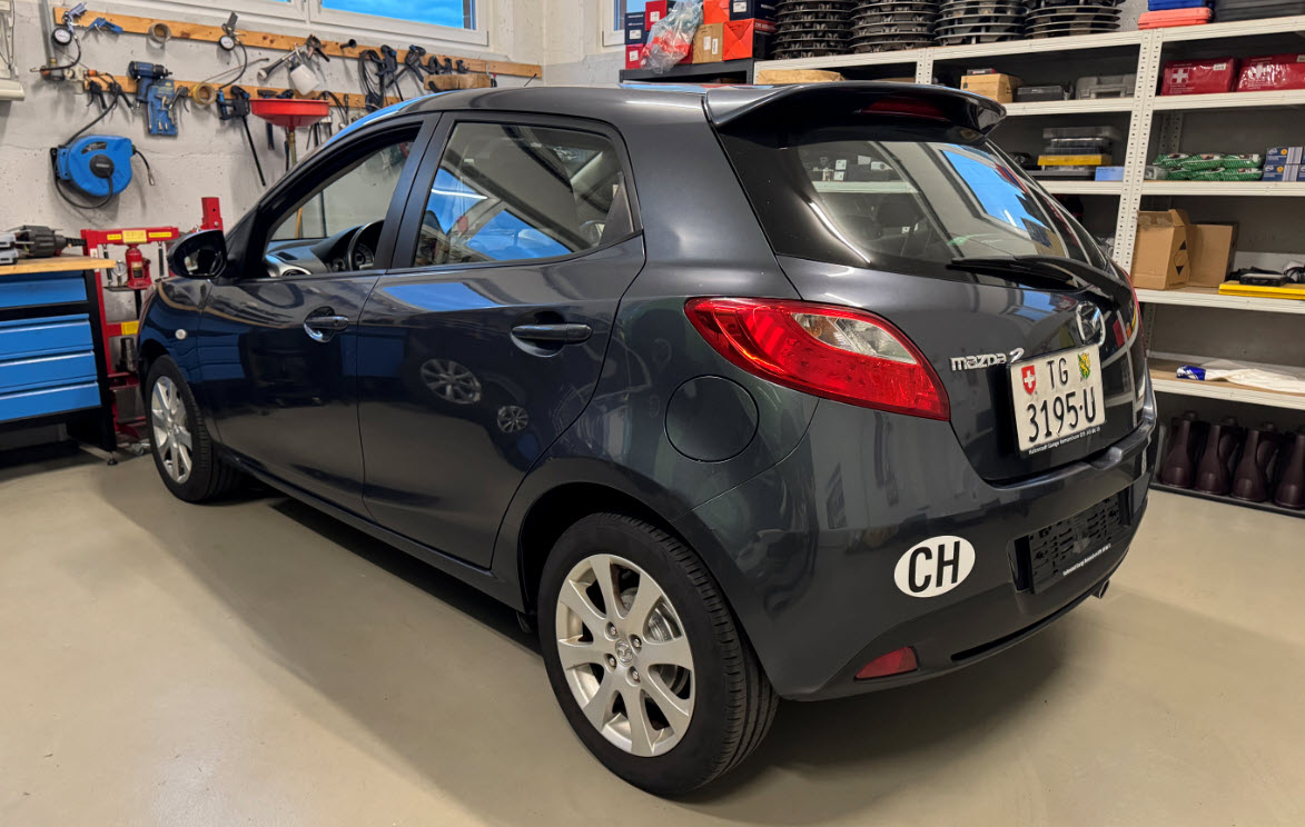 MAZDA 2 1.3i 16V Exclusive-showroom-element-2