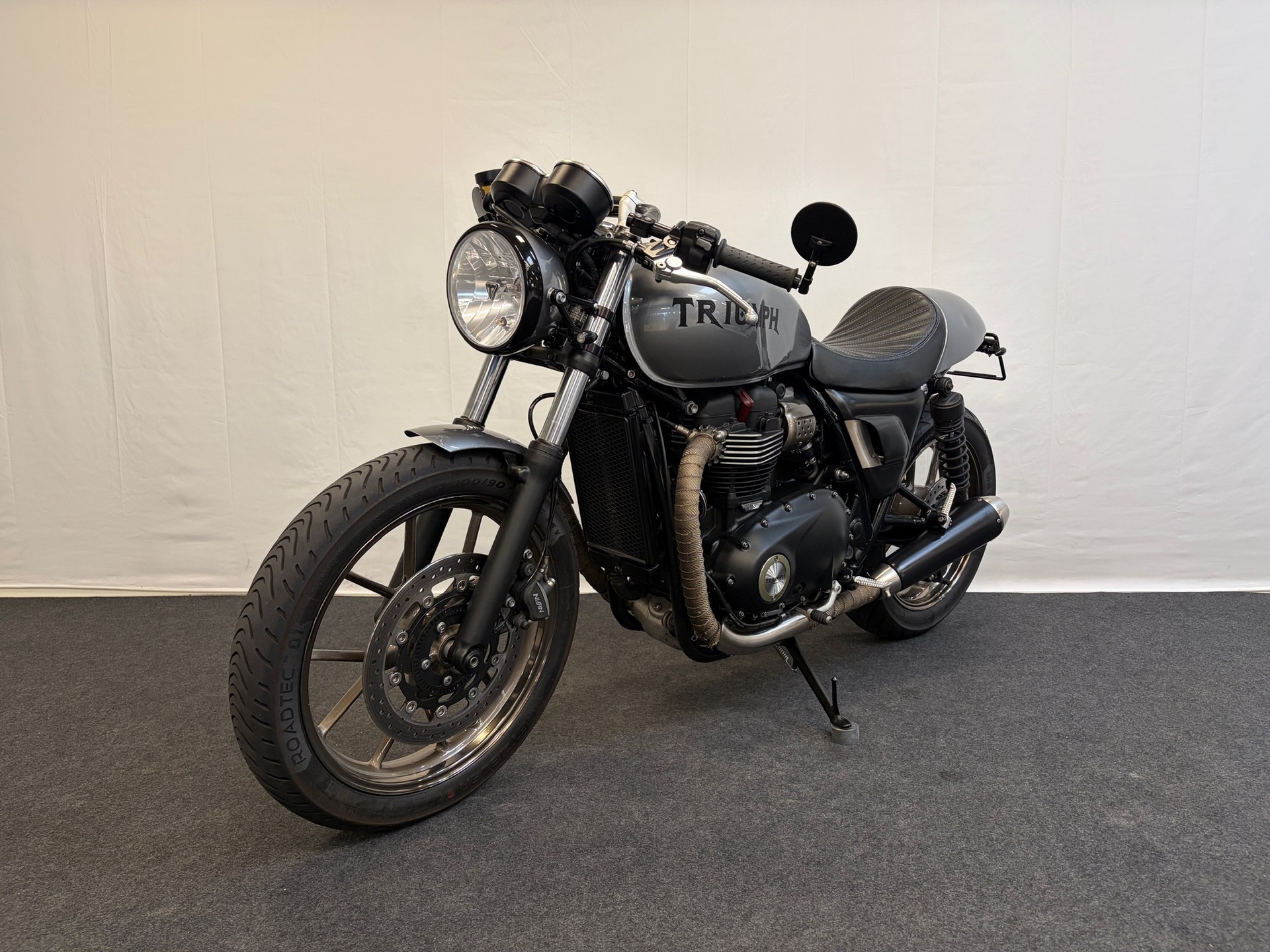 TRIUMPH Street Cup 900 i-image-3
