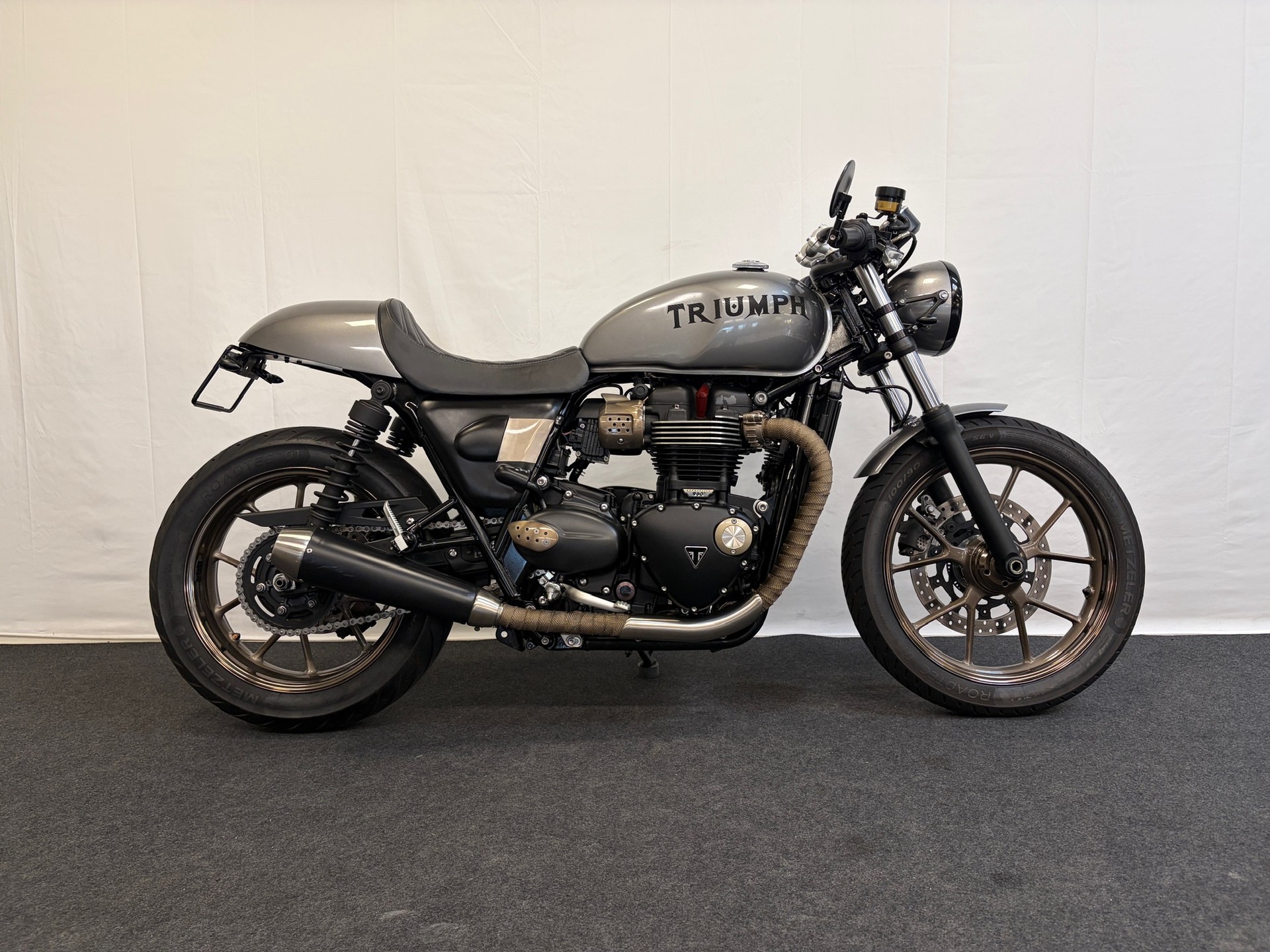 TRIUMPH Street Cup 900 i-image-1