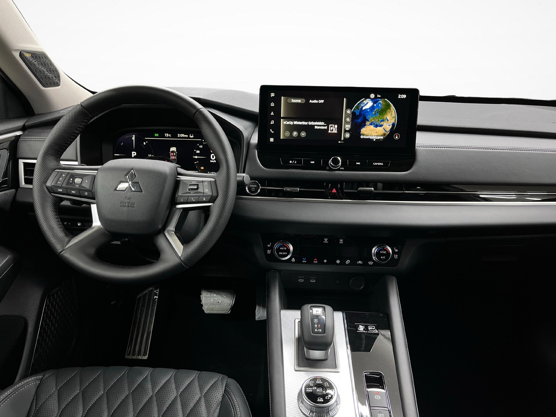 MITSUBISHI Outlander 2.4 PHEV Instyle 4x4-image-8