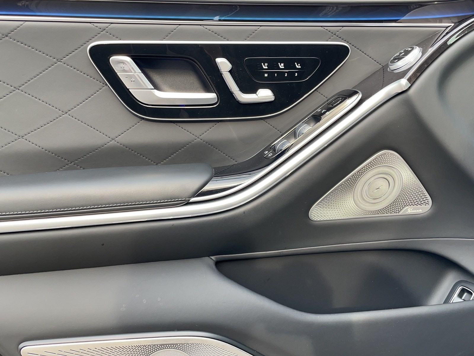 MERCEDES-BENZ S 400 d L 4M AMGLine 9G-T-image-10