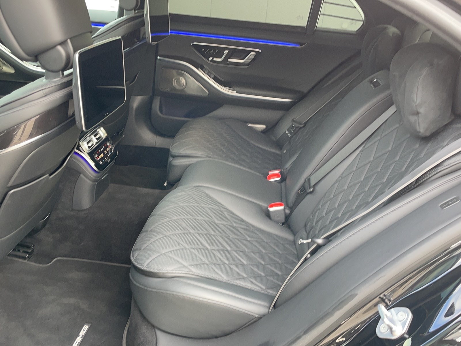 MERCEDES-BENZ S 400 d L 4M AMGLine 9G-T-image-11