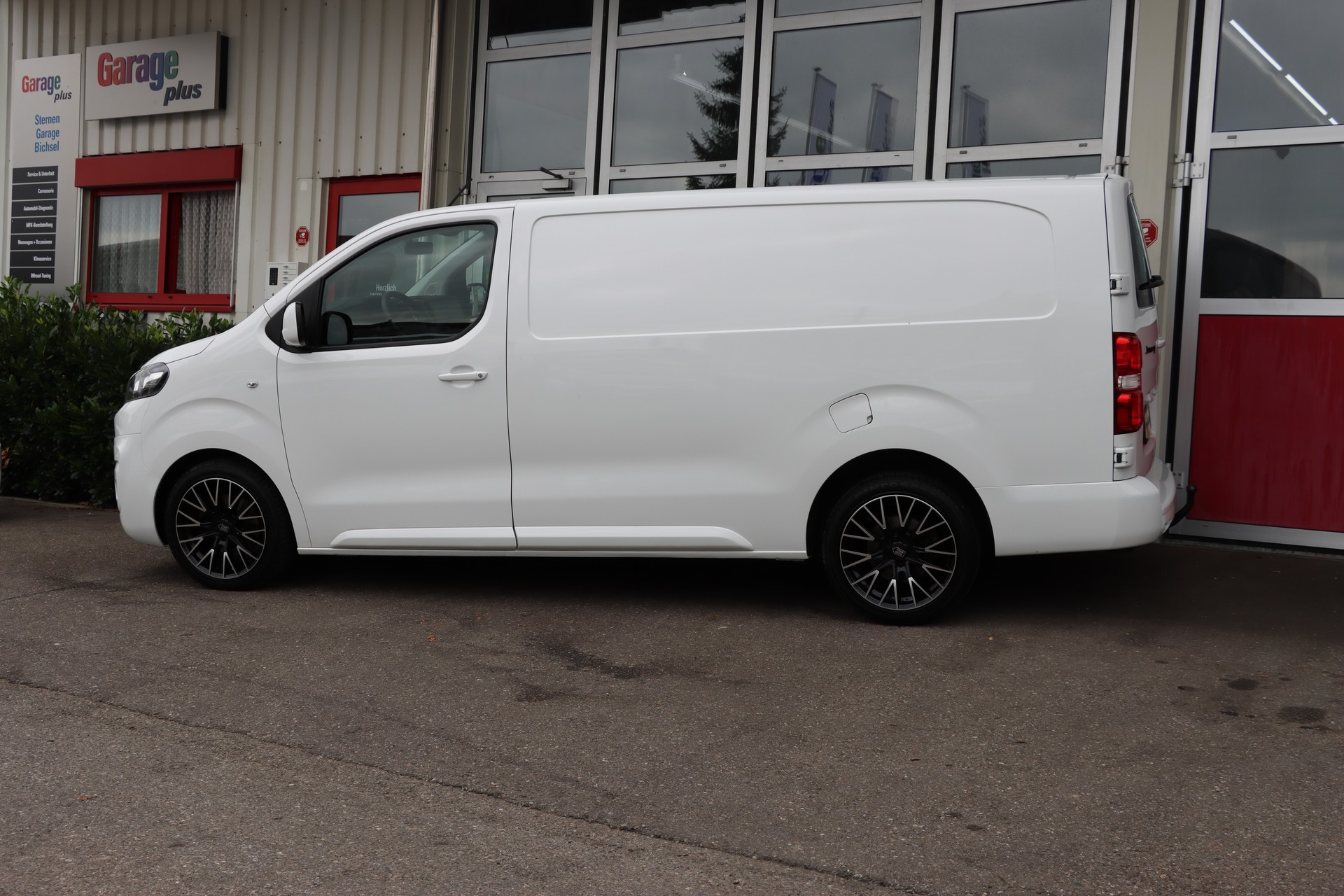 CITROEN Jumpy 2.0 BlueHDi 120 XL Attraction-image-5