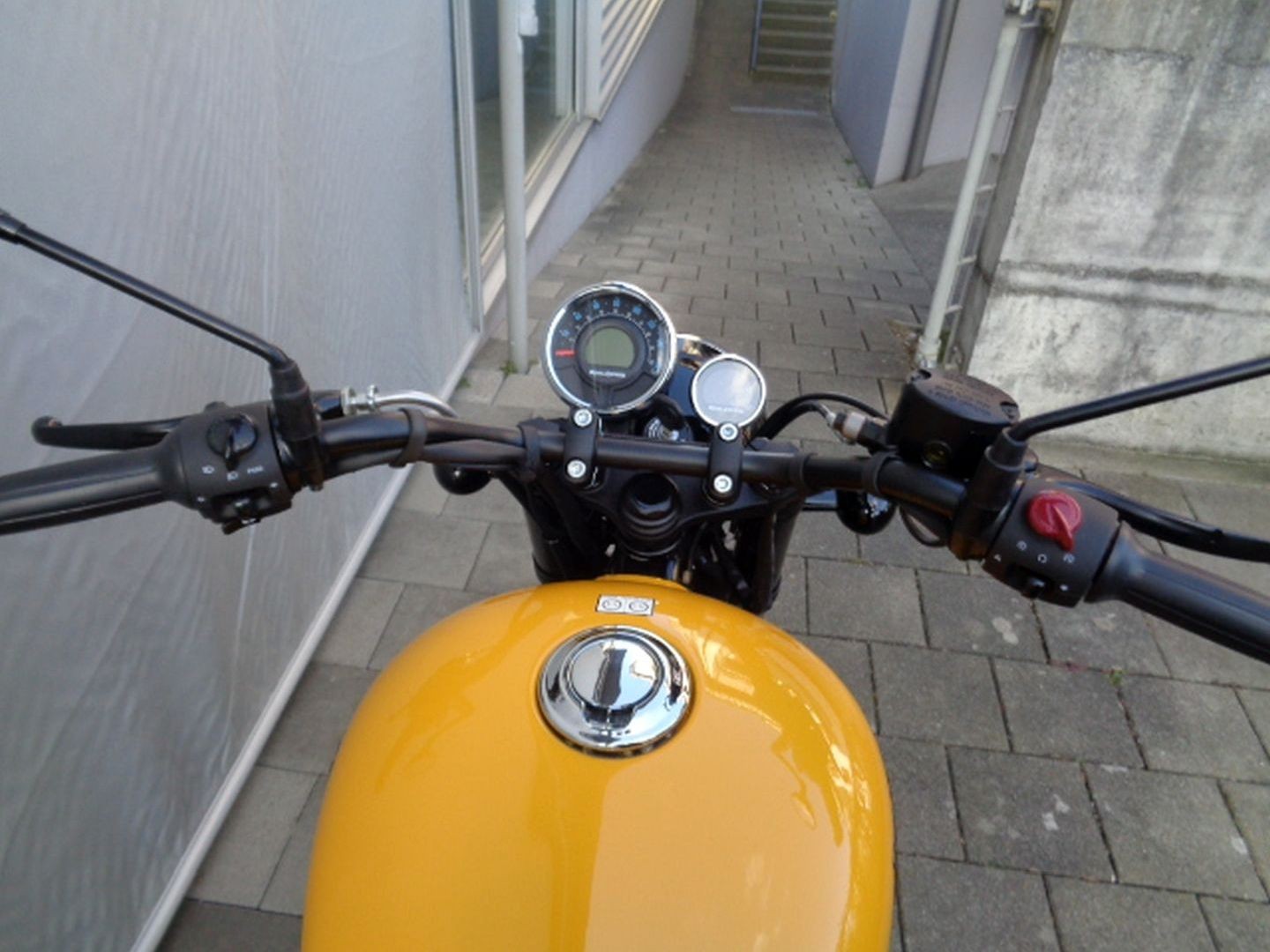 ROYAL ENFIELD METEOR FIREBALL 350 E5-image-6