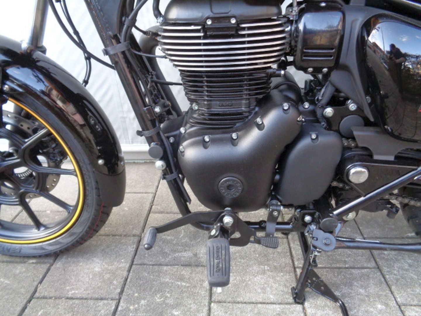ROYAL ENFIELD METEOR FIREBALL 350 E5-image-8