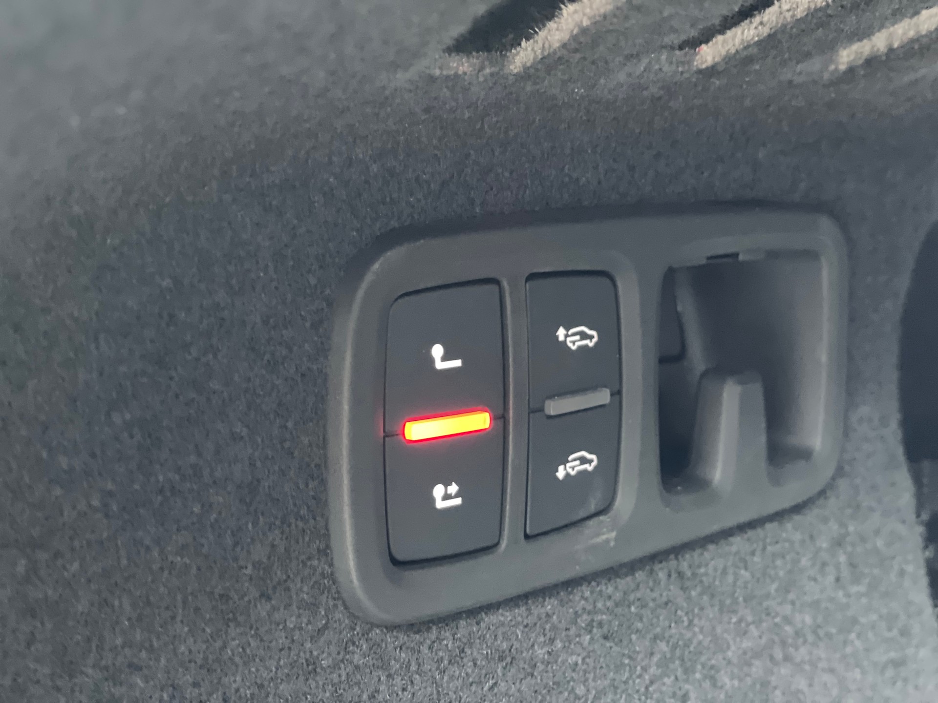 AUDI Q8 50 TDI quattro tiptronic-image-15
